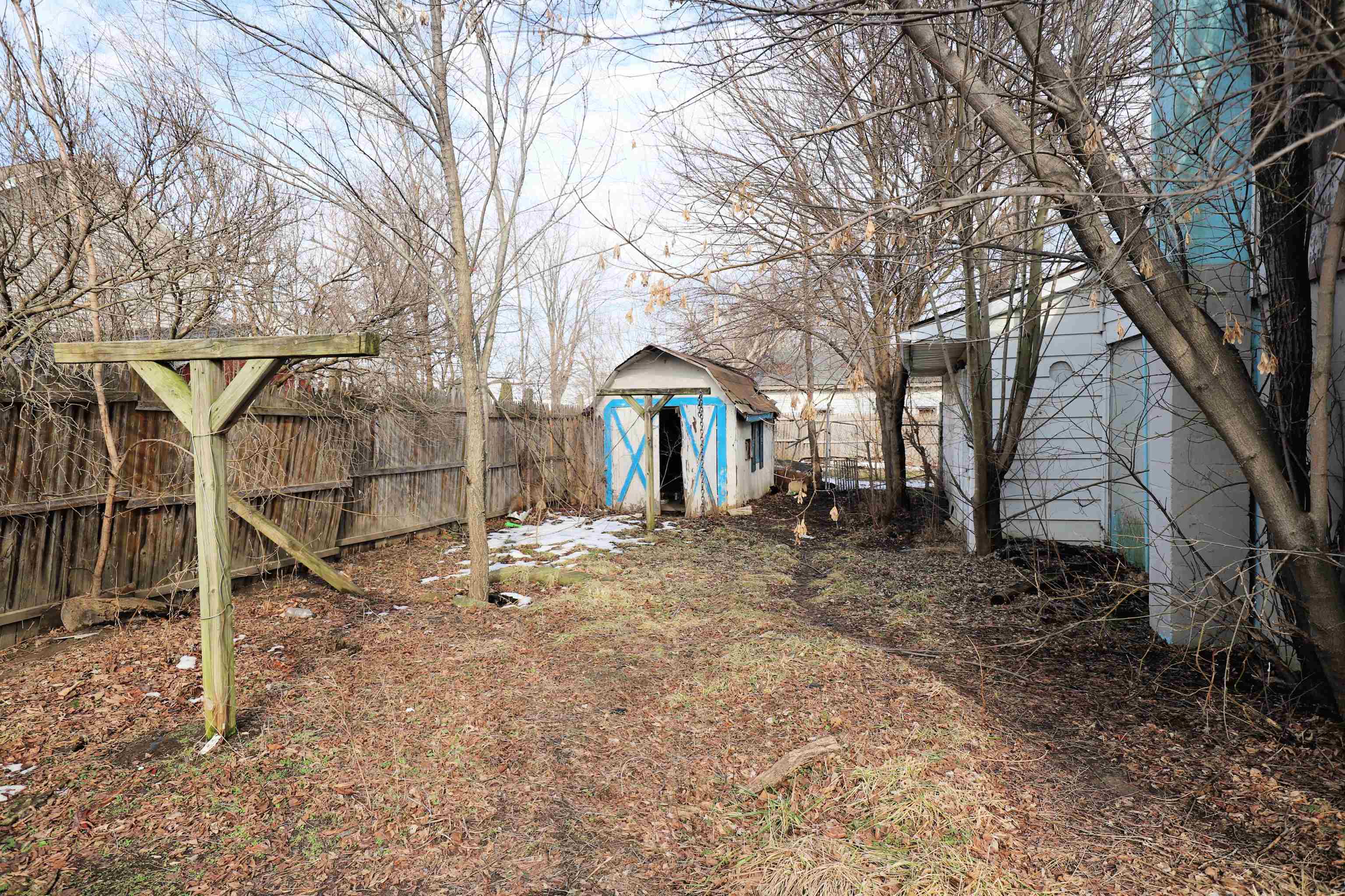 3056 Shaw, Burton, MI 48529 Photo