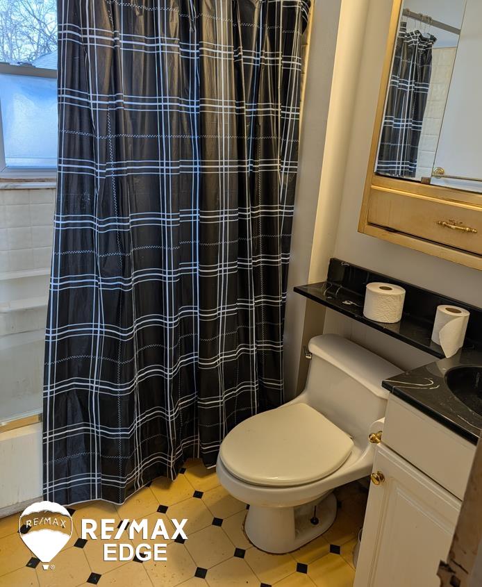 2415 Pennsylvania Avenue, Flint, MI, 48506