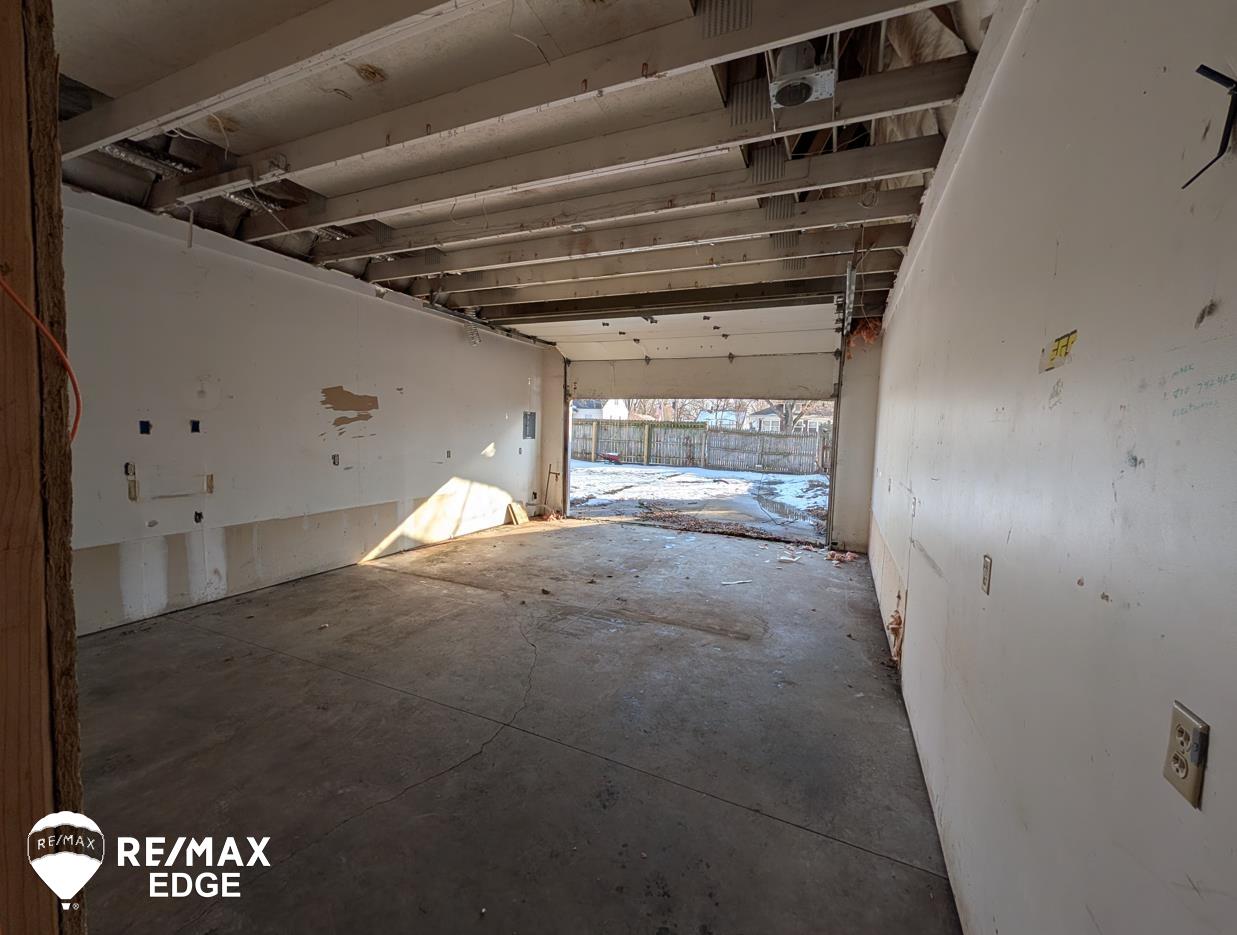 2415 Pennsylvania Avenue, Flint, MI, 48506