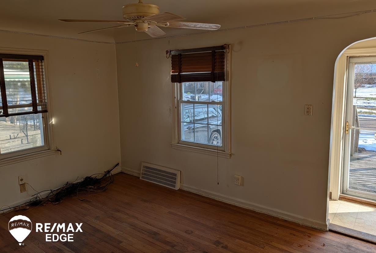 2415 Pennsylvania Avenue, Flint, MI, 48506