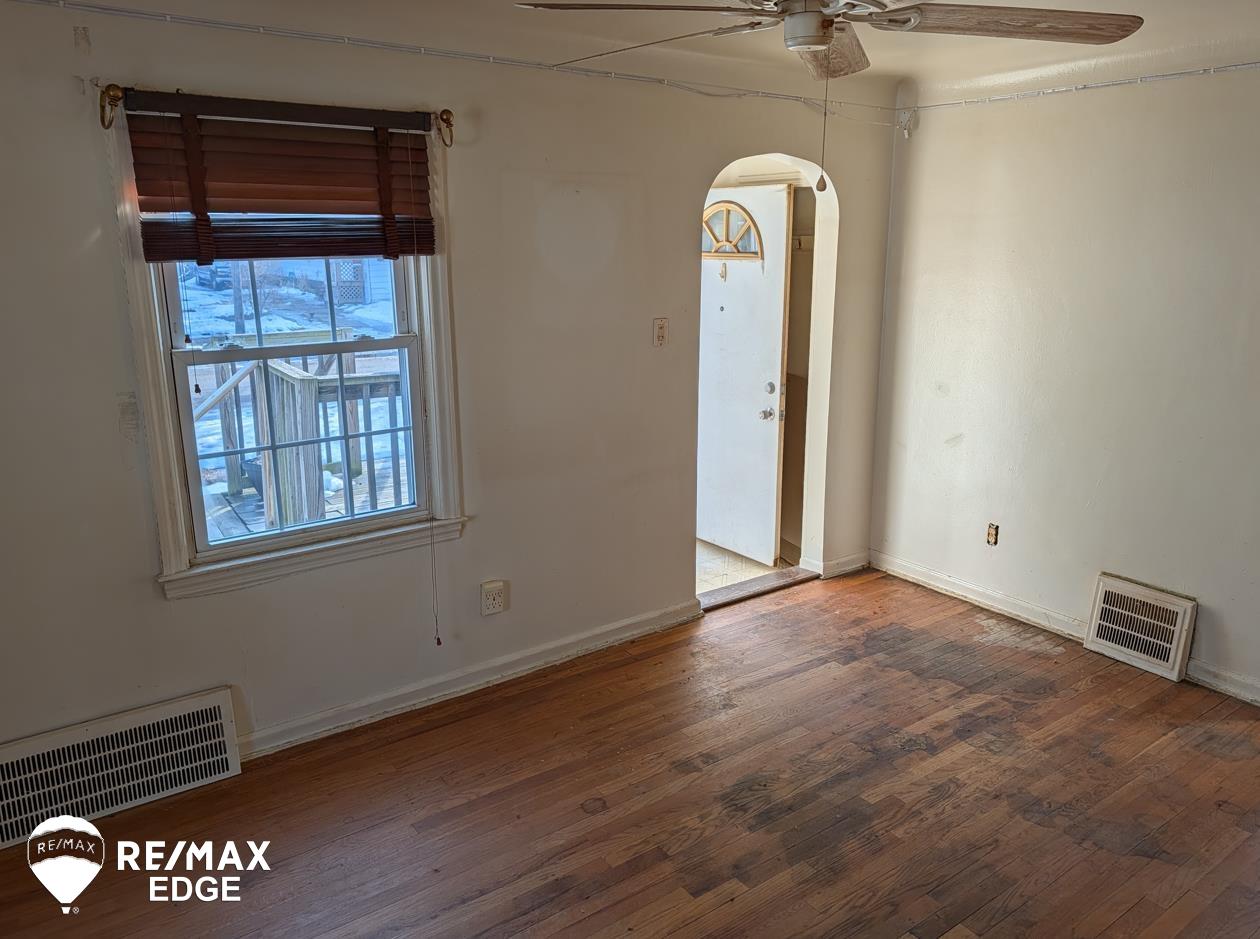 2415 Pennsylvania Avenue, Flint, MI, 48506