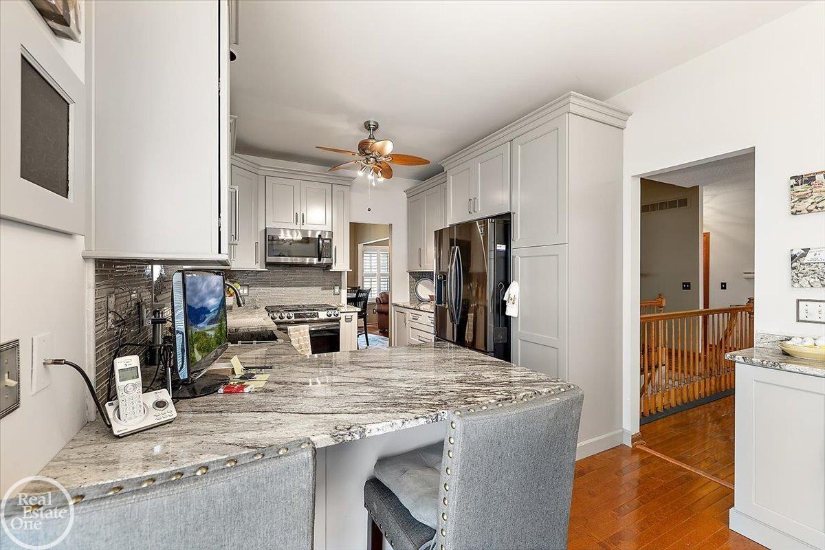  UNIT 16, Novi, MI, 48377