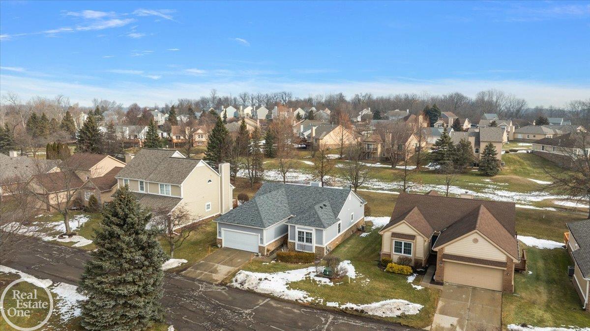  UNIT 16, Novi, MI, 48377