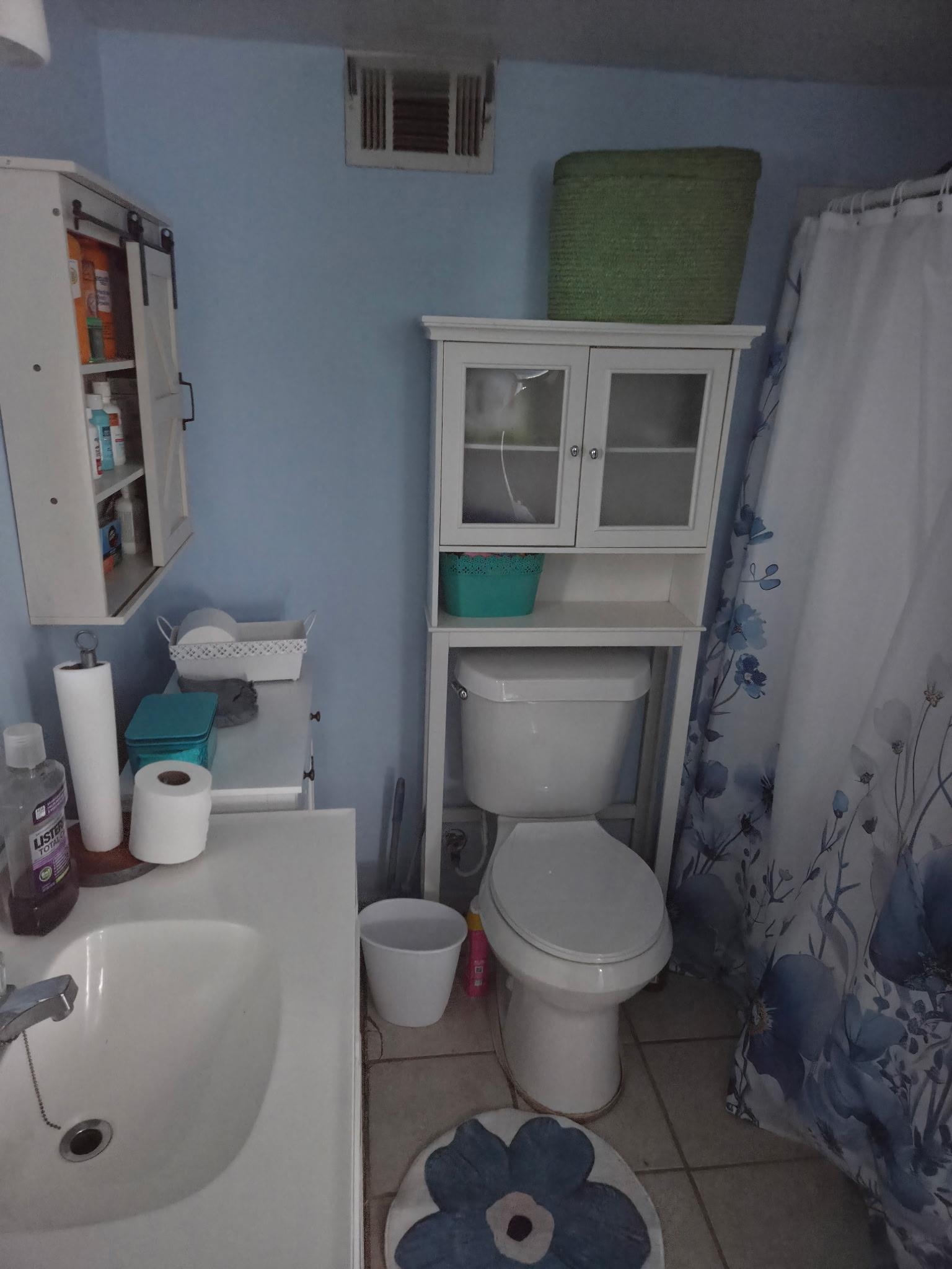 1304 James Street photo 3