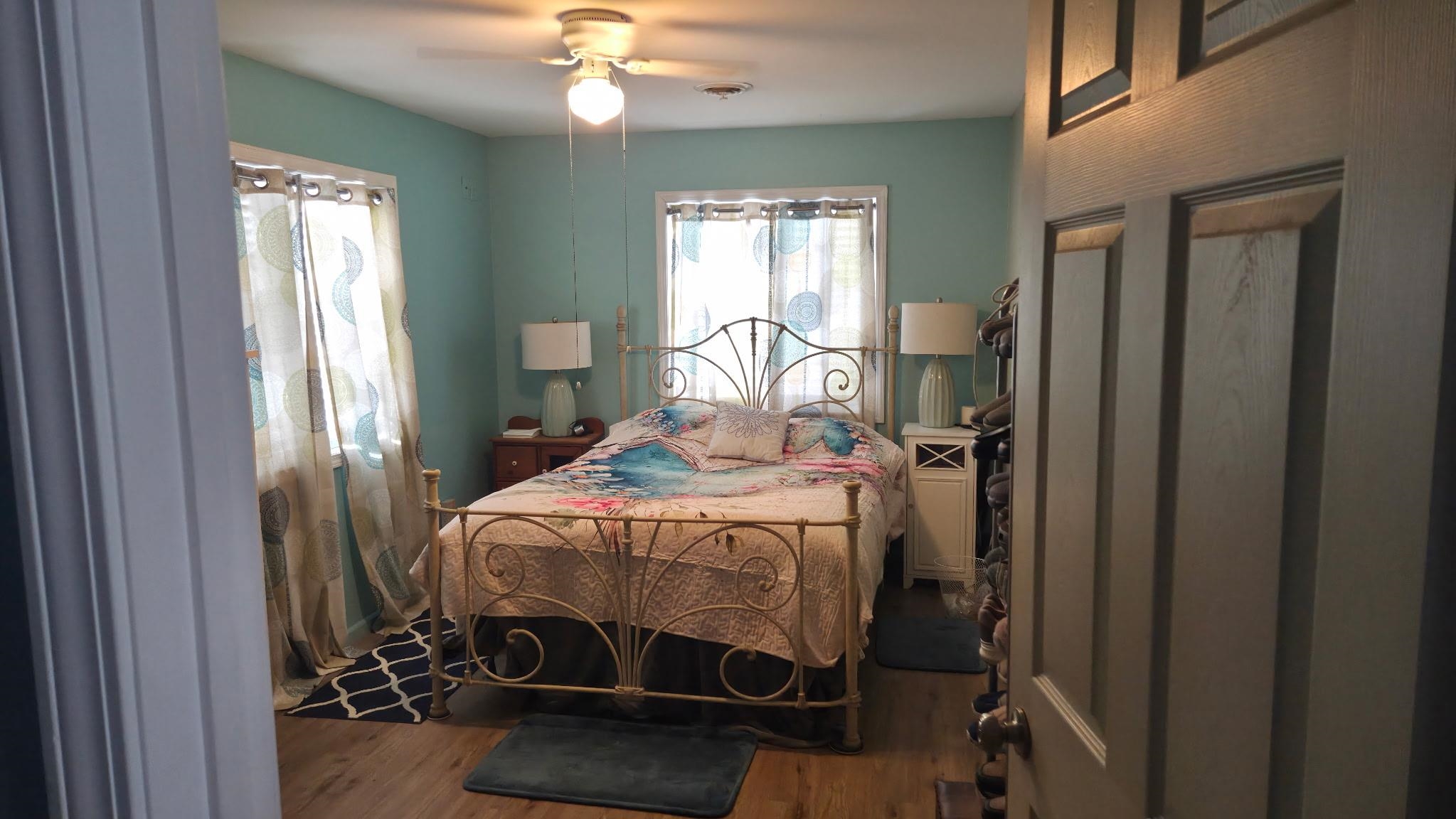 1304 James Street photo 4