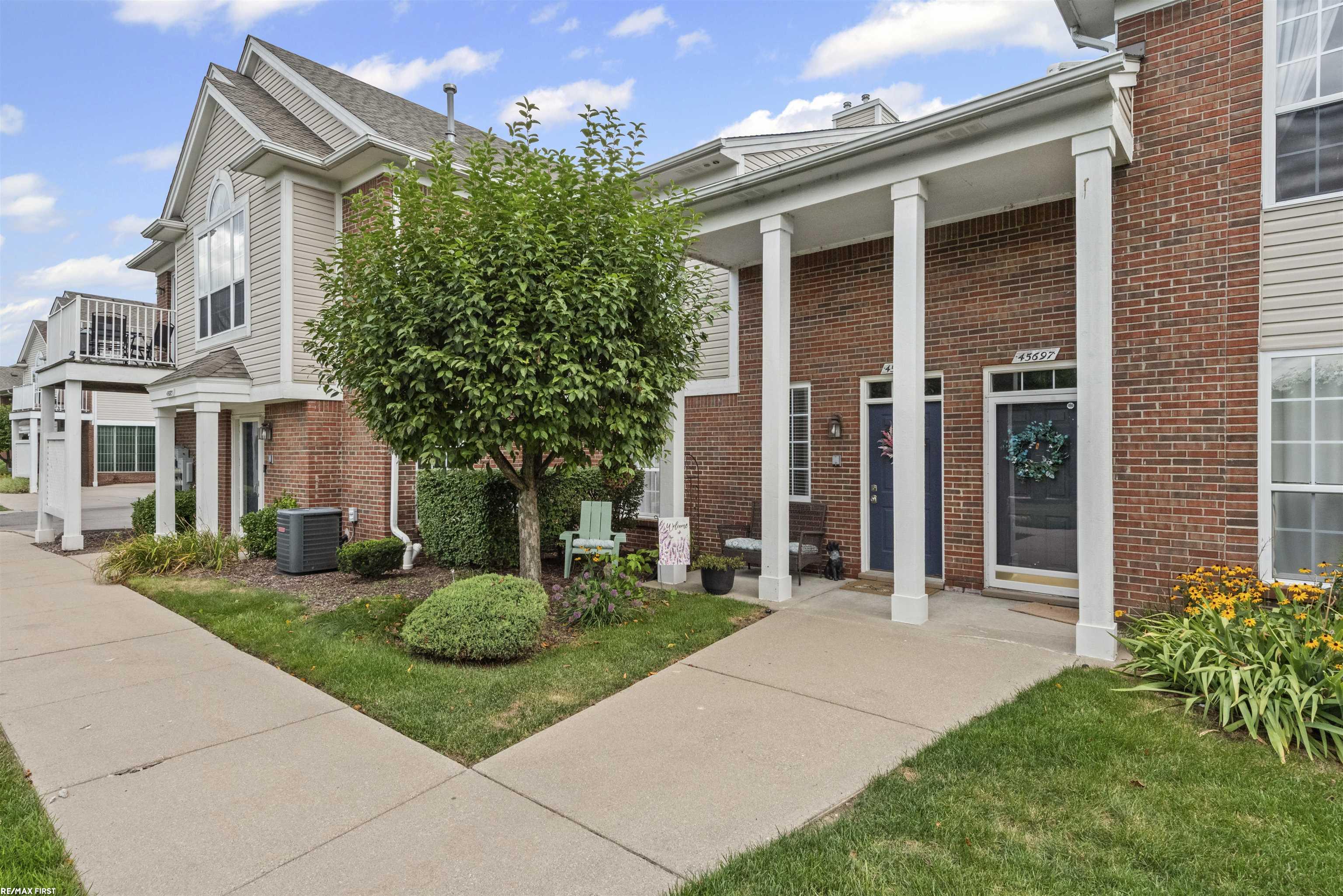 Wyandotte, MI, 48192 3304