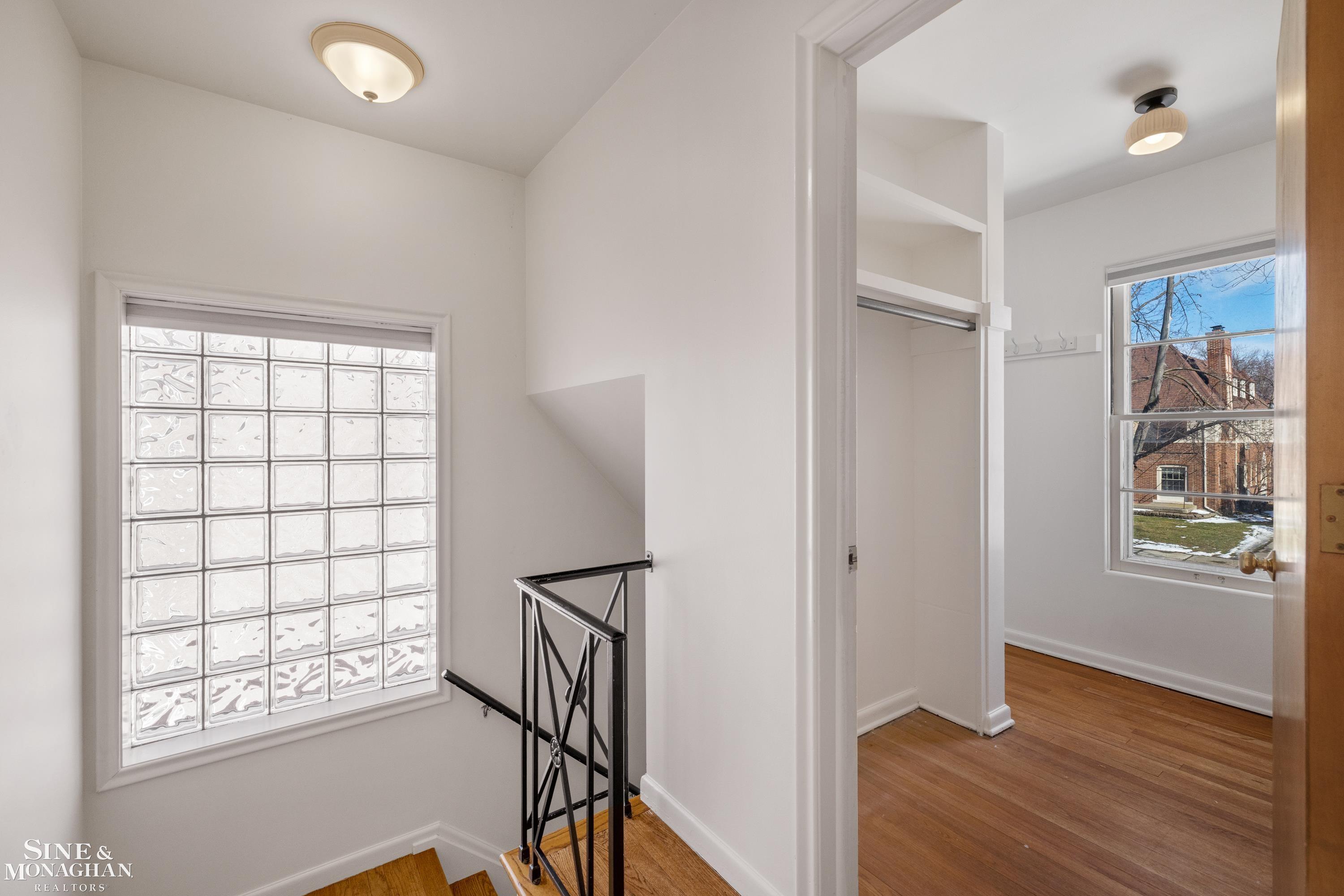 815 Harcourt Road, Grosse Pointe Park, MI, 48230