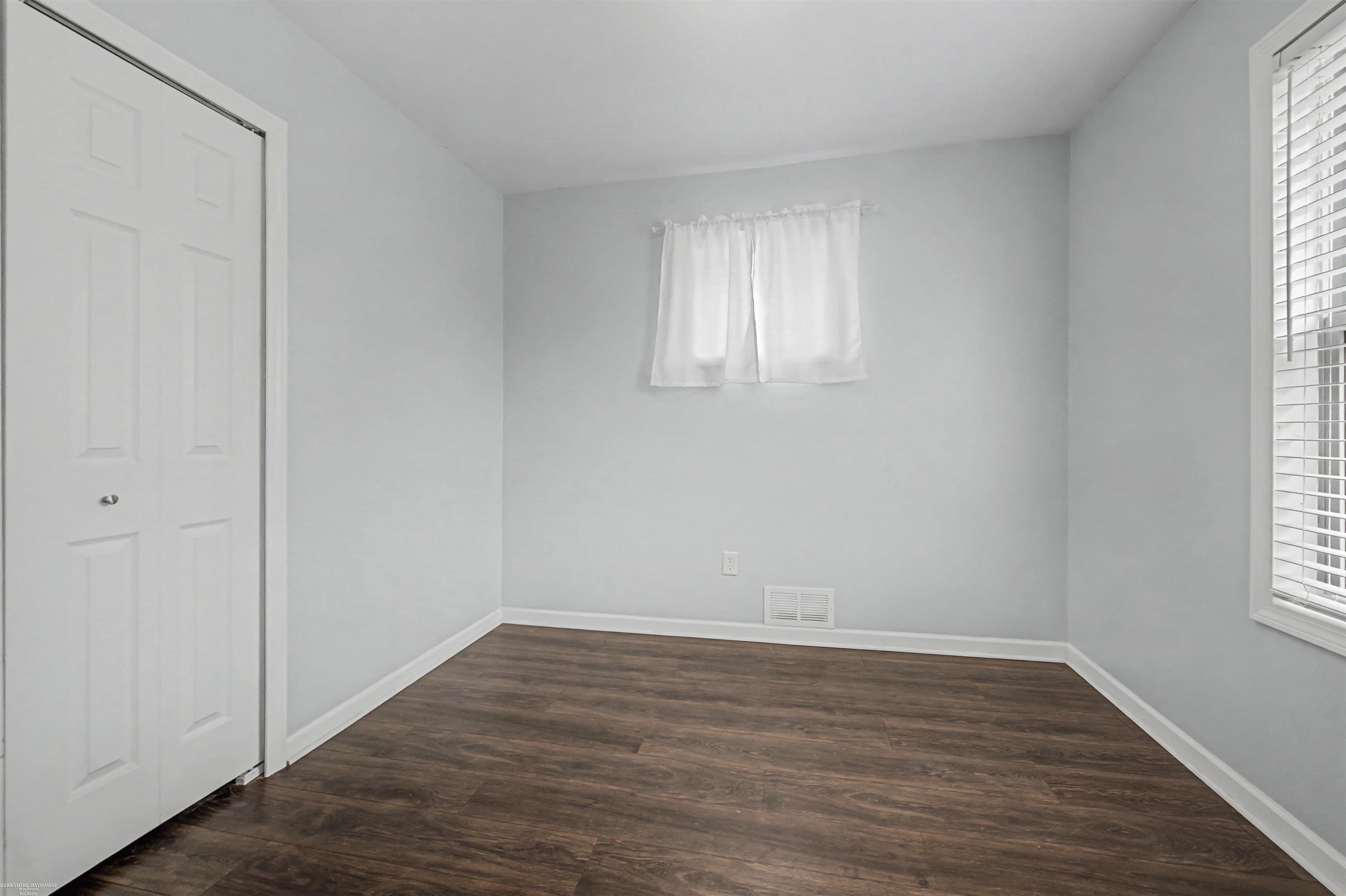 22607 Maxine Street, Saint Clair Shores, MI, 48080