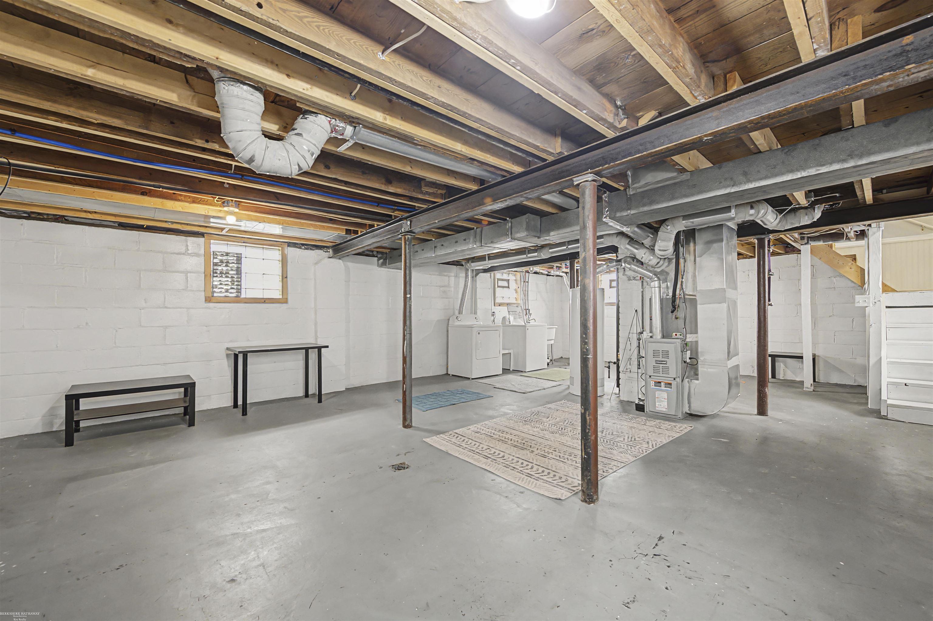 22607 Maxine Street, Saint Clair Shores, MI, 48080