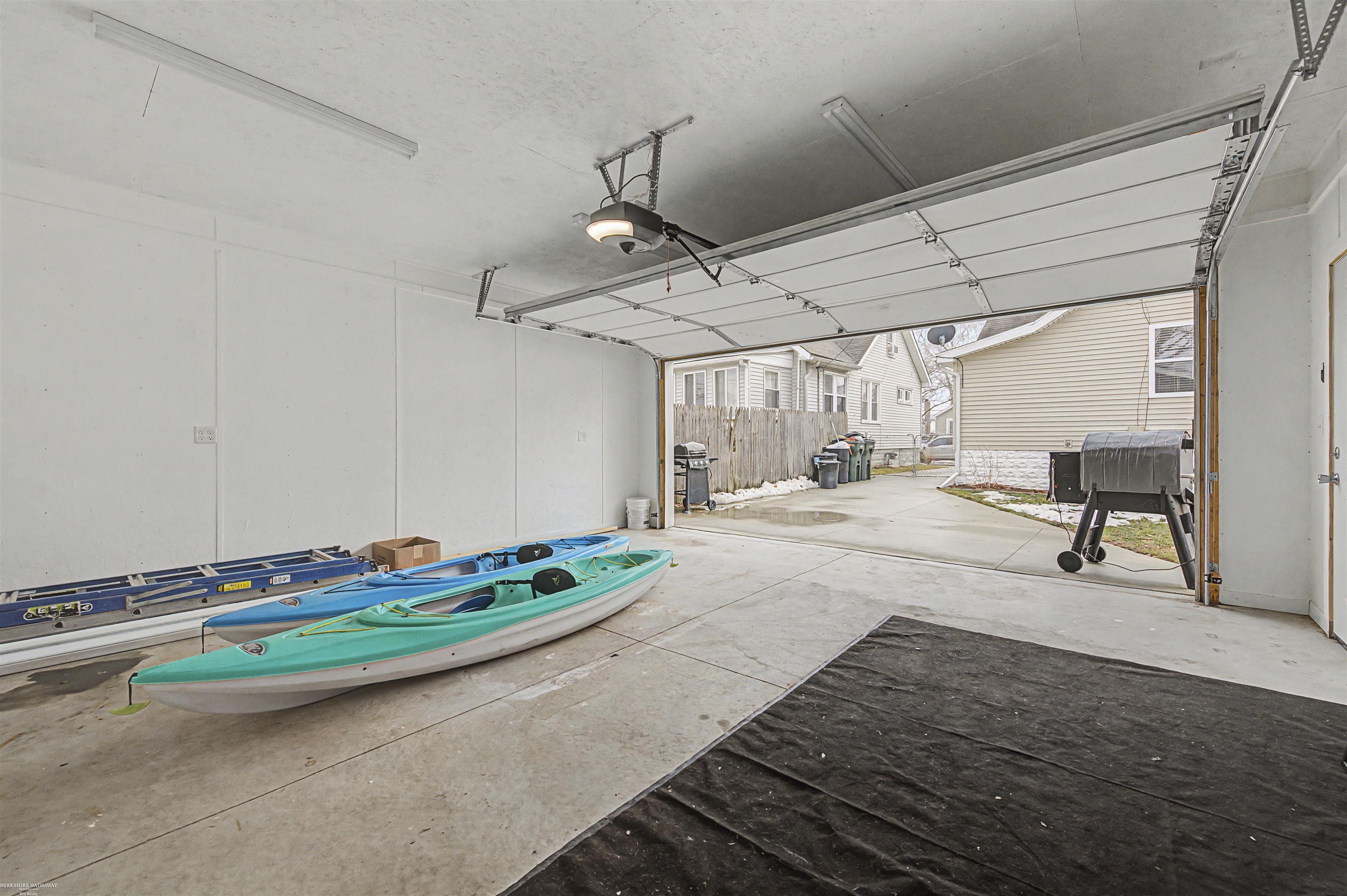 22607 Maxine Street, Saint Clair Shores, MI, 48080