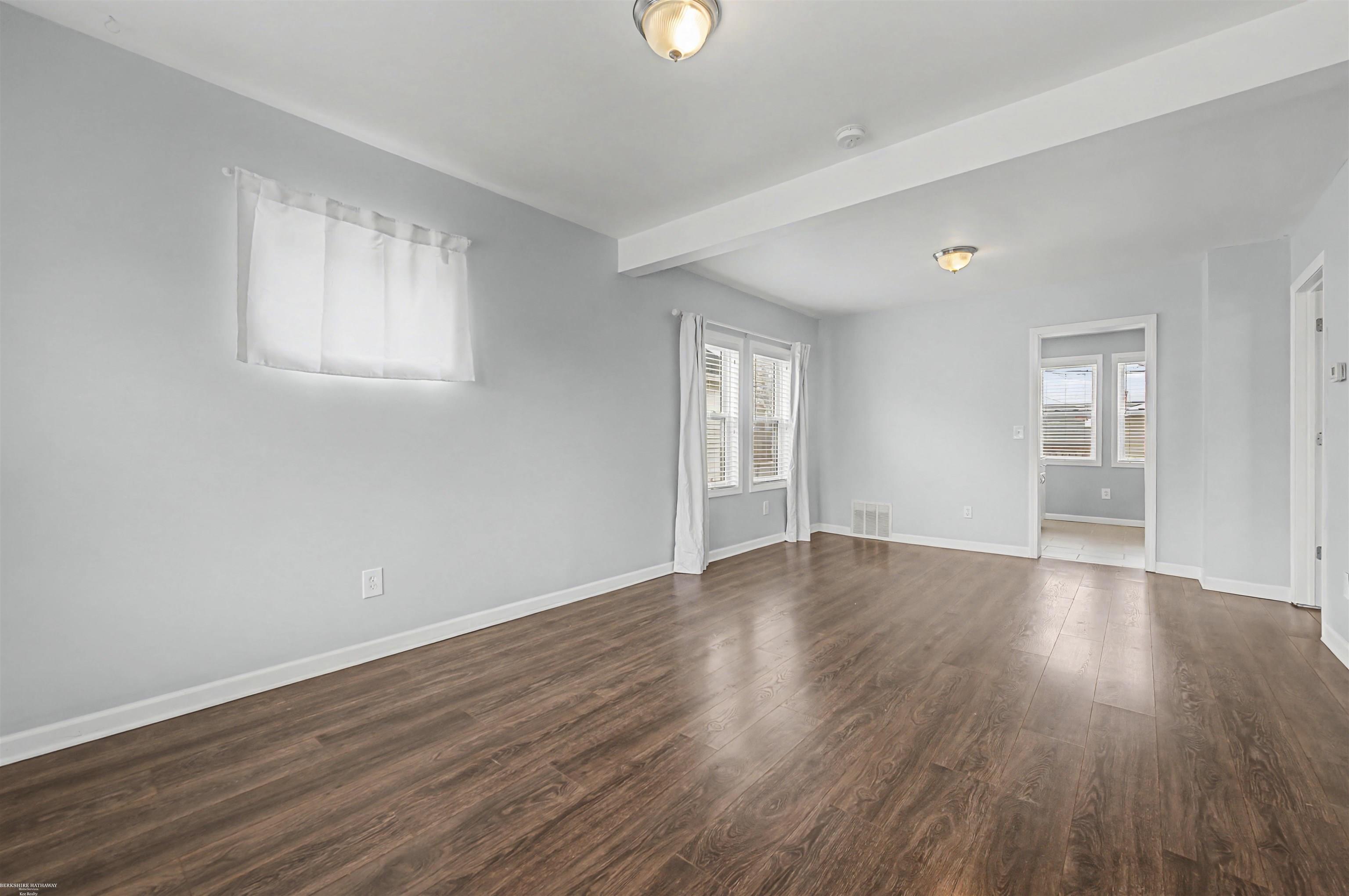 22607 Maxine Street, Saint Clair Shores, MI, 48080