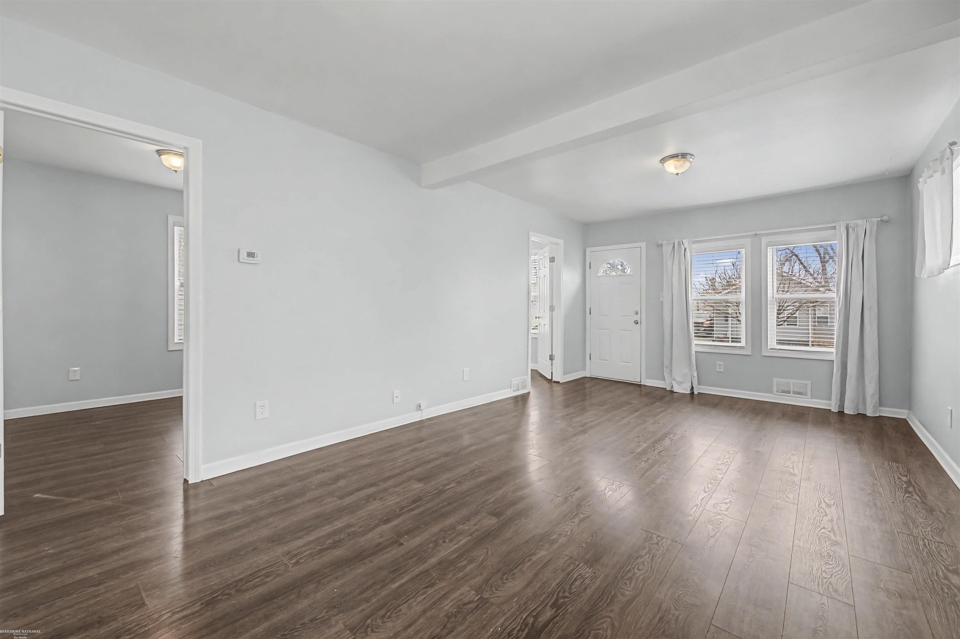 22607 Maxine Street, Saint Clair Shores, MI, 48080