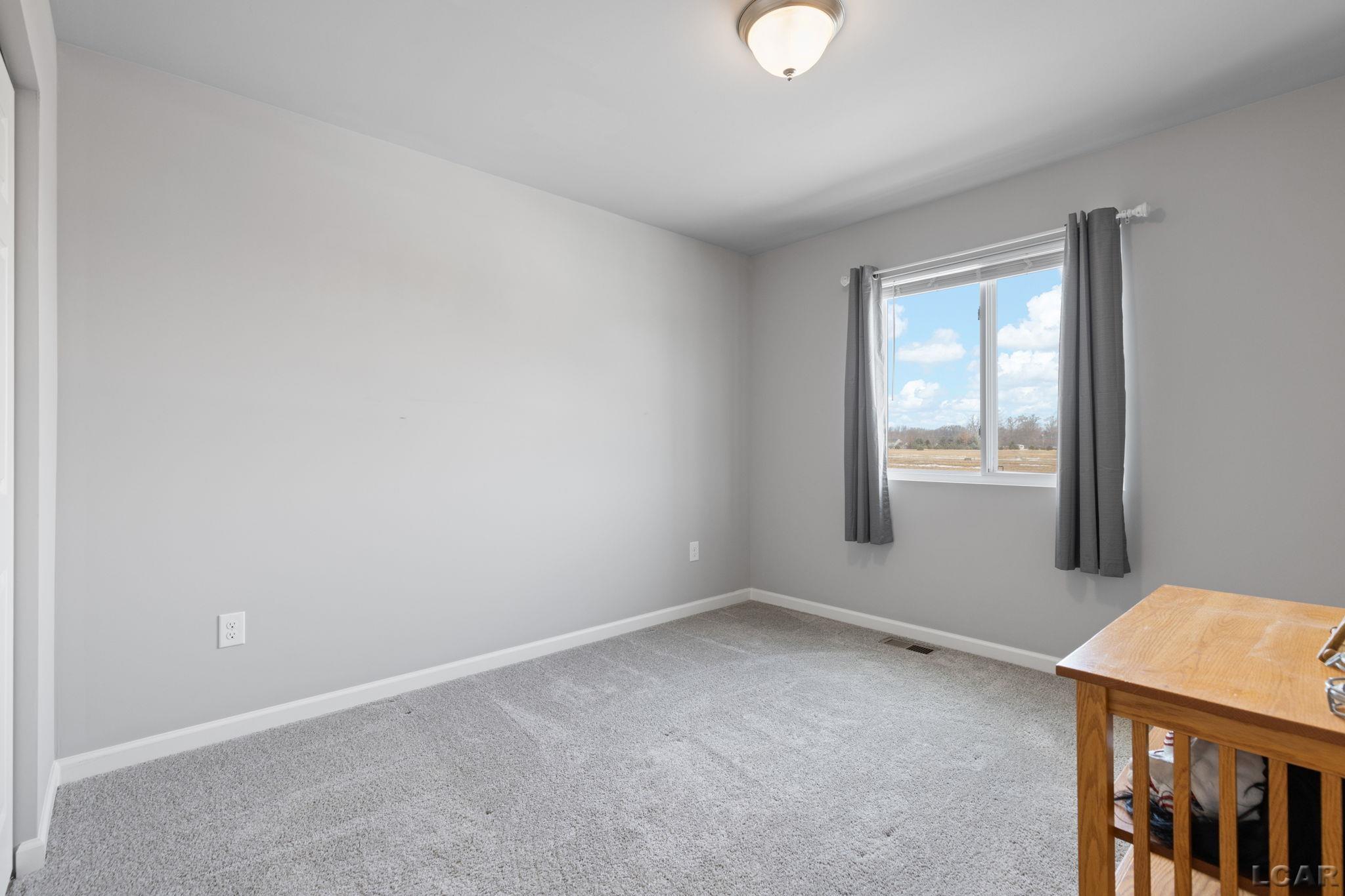 3324 Sutton Road, Adrian, MI, 49221