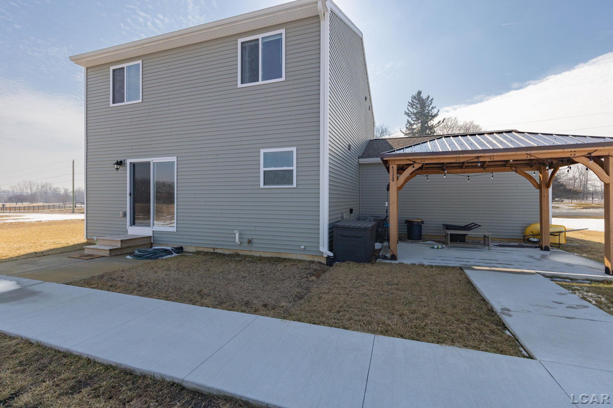 3324 Sutton Road, Adrian, MI, 49221