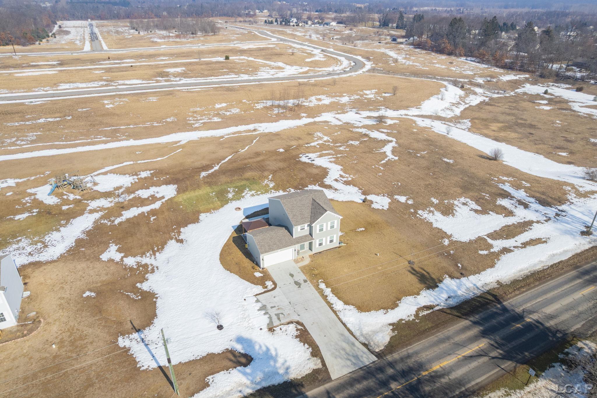 3324 Sutton Road, Adrian, MI, 49221