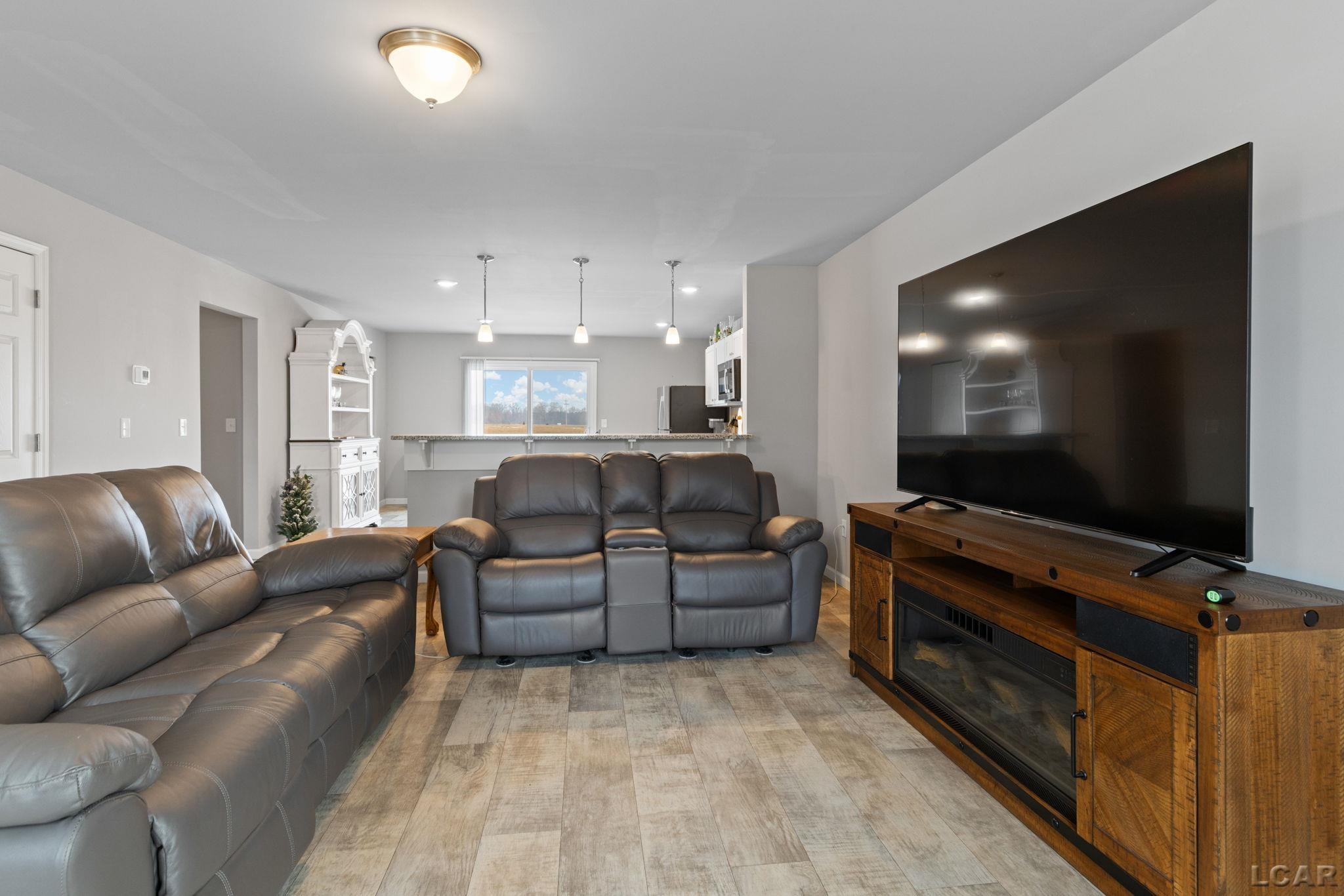 3324 Sutton Road, Adrian, MI, 49221