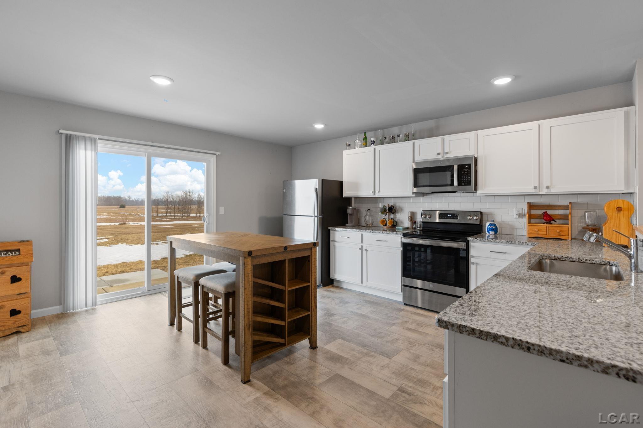 3324 Sutton Road, Adrian, MI, 49221