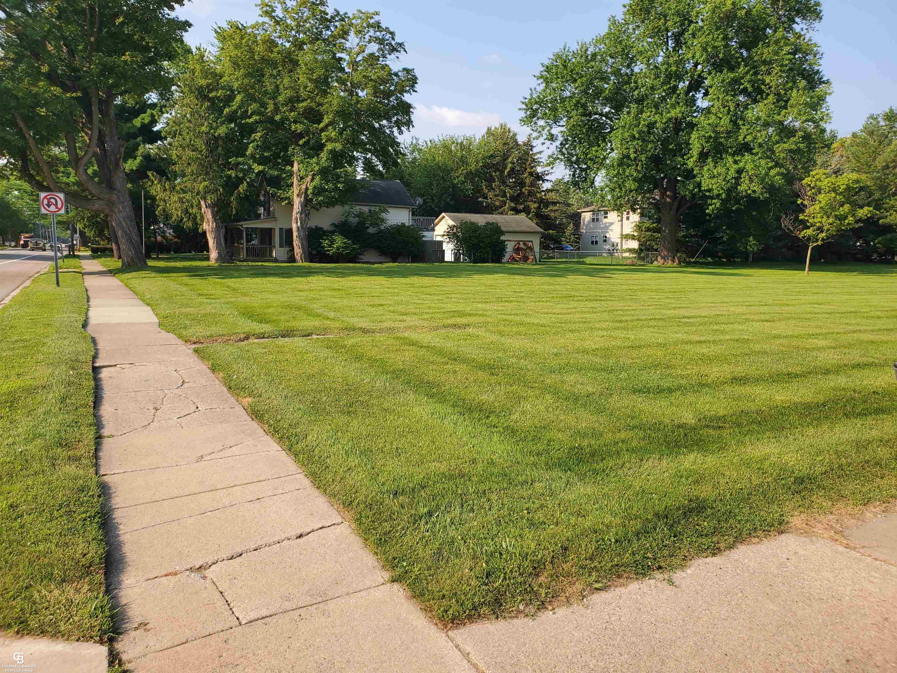 6100 SW Larson Road, South Boardman, MI, 49680