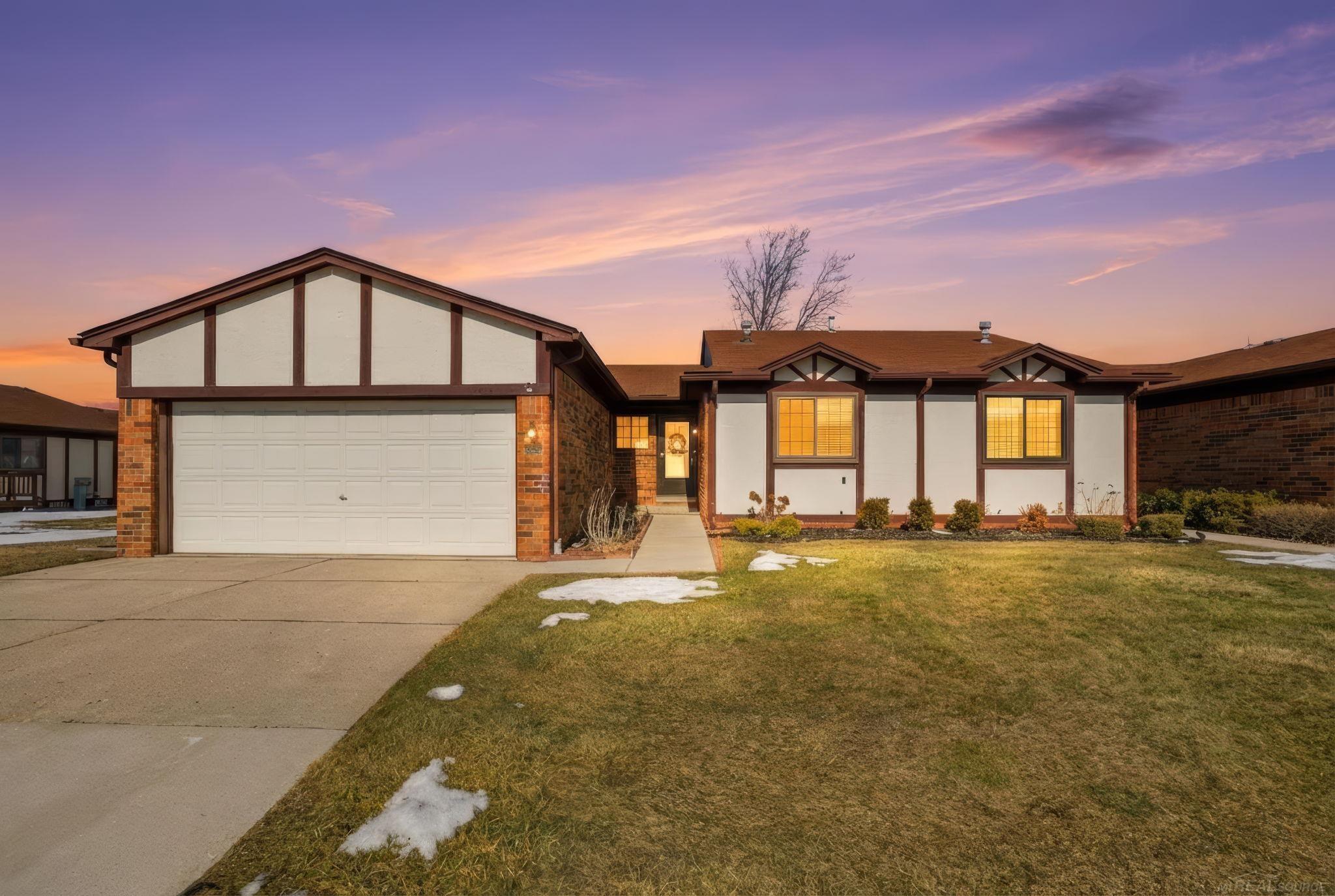 5301 Rene Drive UNIT&nbsp;BLDG 27 UNIT&nbsp;105, Warren, MI, 48091