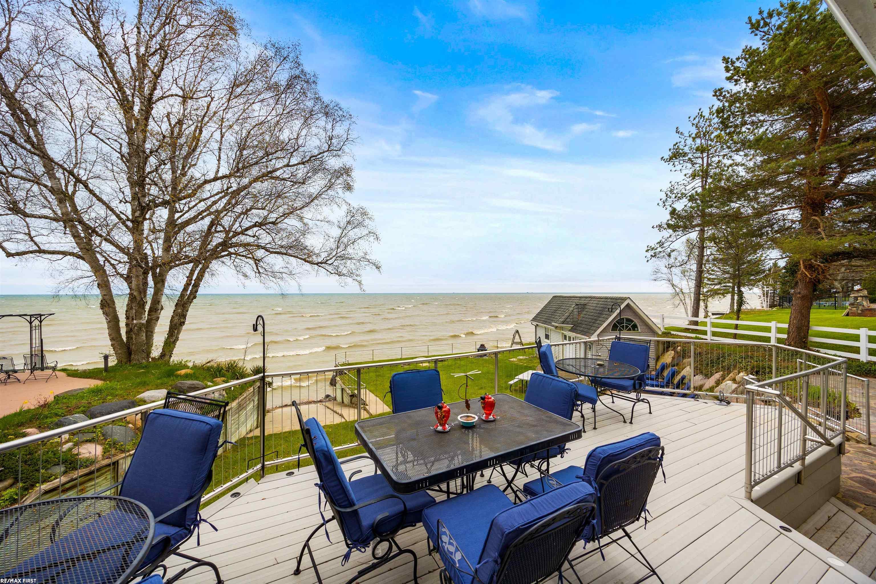 3864 Lakeshore Road, Deckerville, MI, 48427