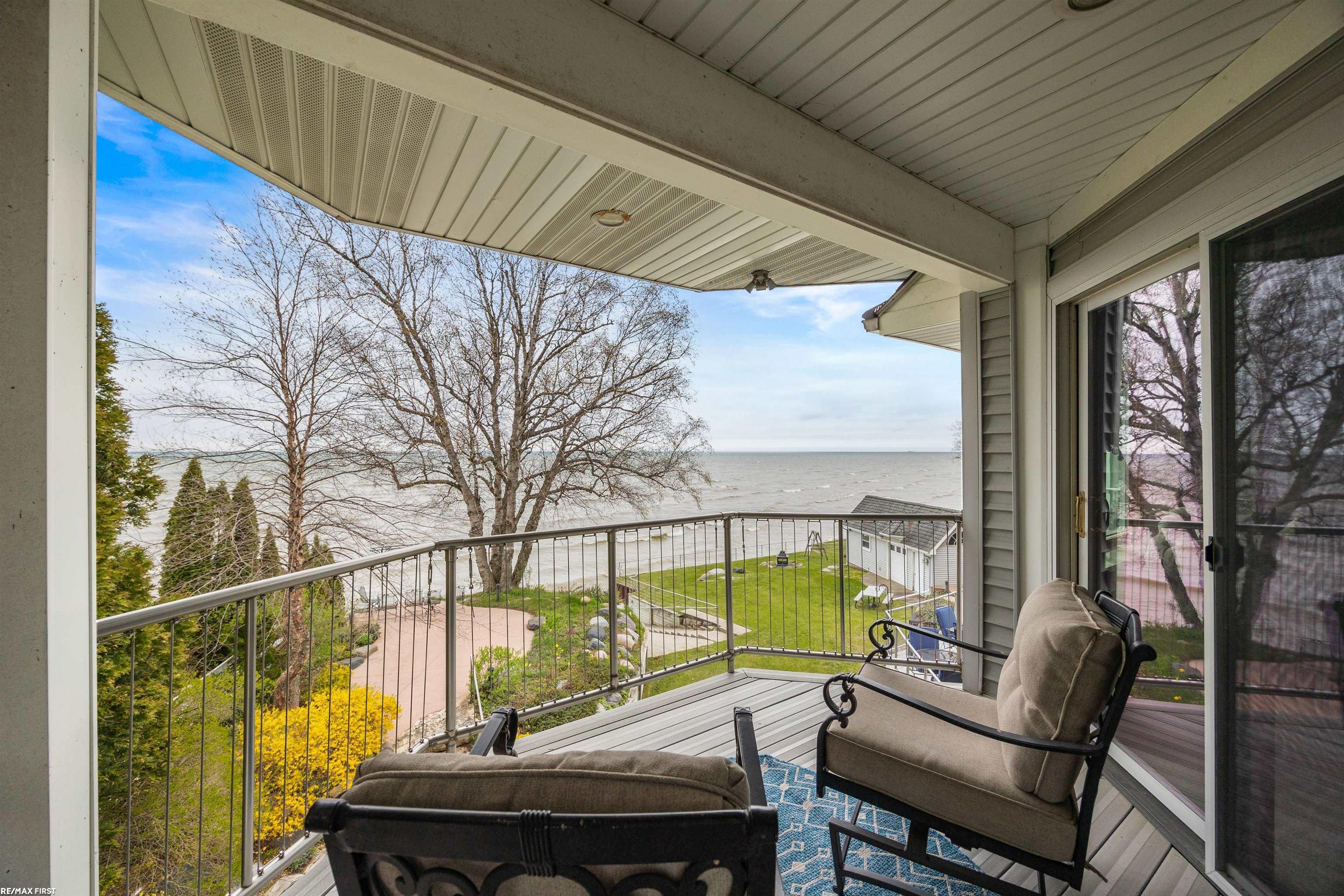 3864 Lakeshore Road, Deckerville, MI, 48427