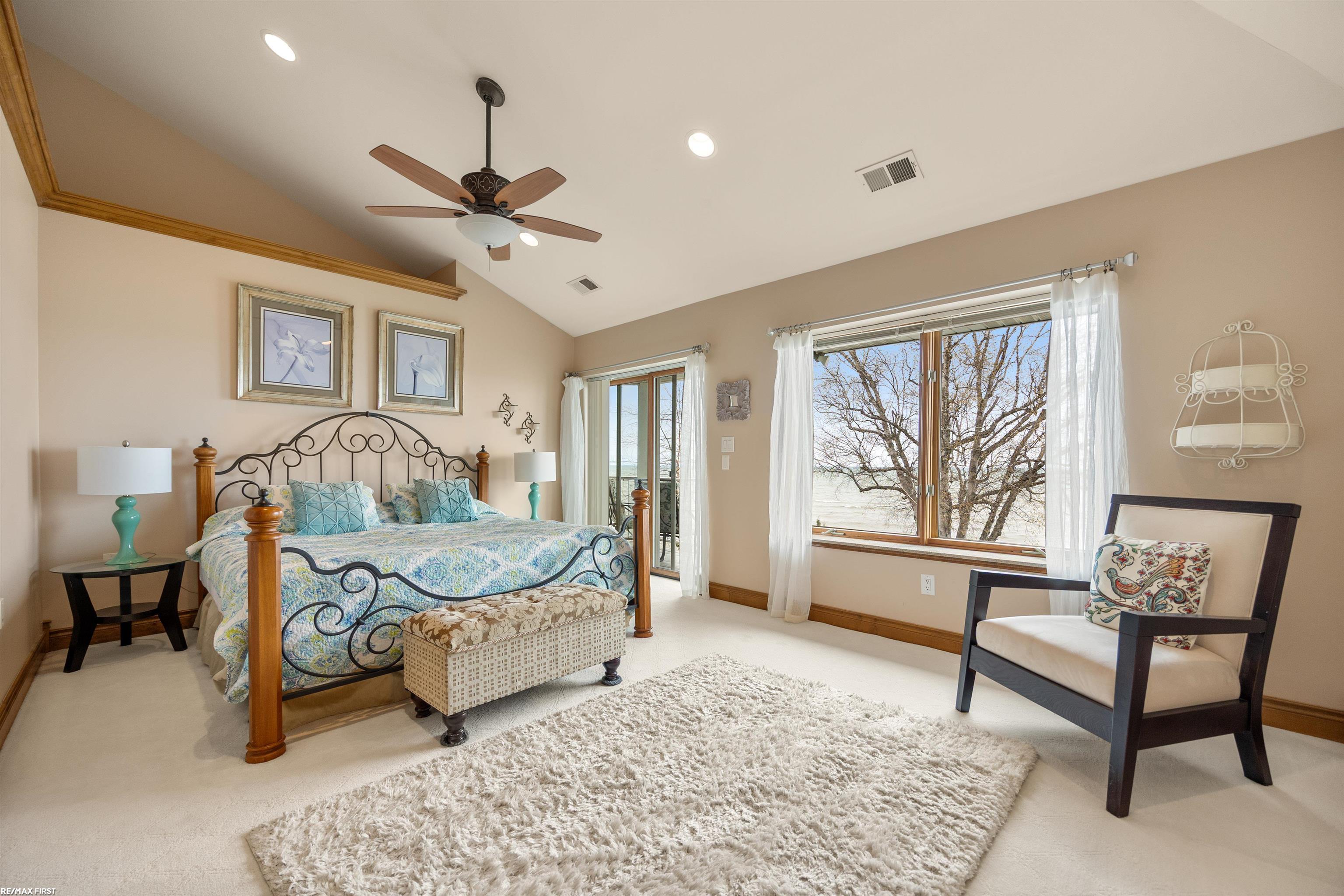 3864 Lakeshore Road, Deckerville, MI, 48427