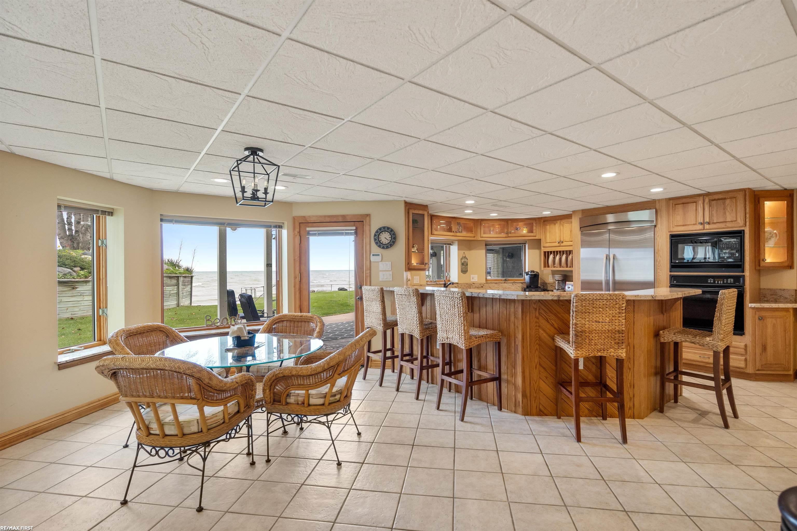 3864 Lakeshore Road, Deckerville, MI, 48427