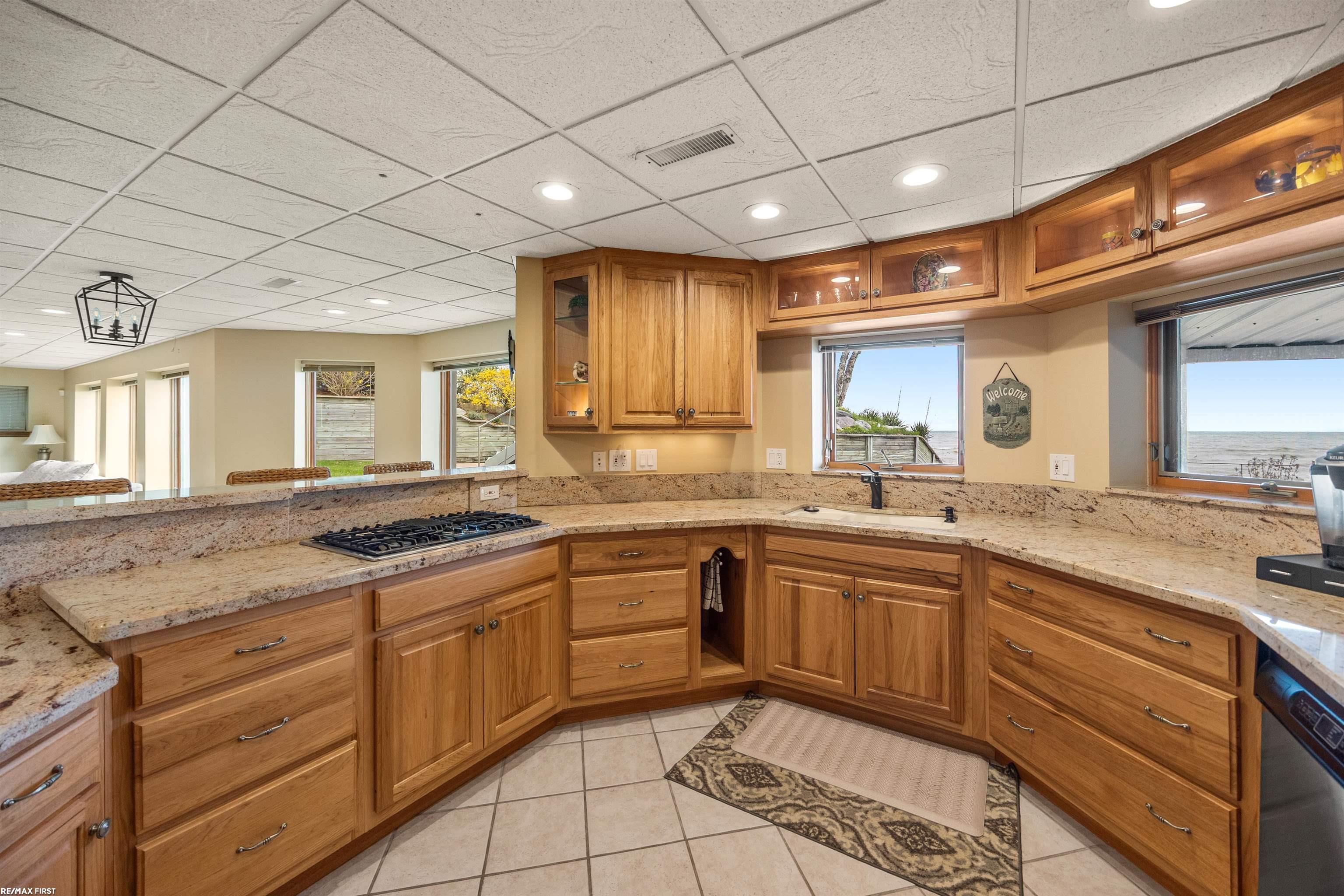 3864 Lakeshore Road, Deckerville, MI, 48427