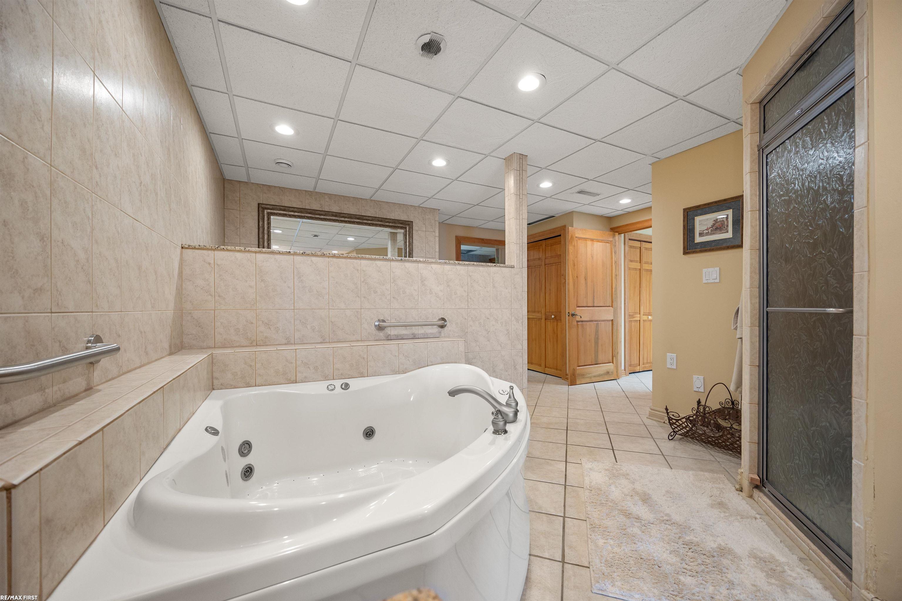 3864 Lakeshore Road, Deckerville, MI, 48427