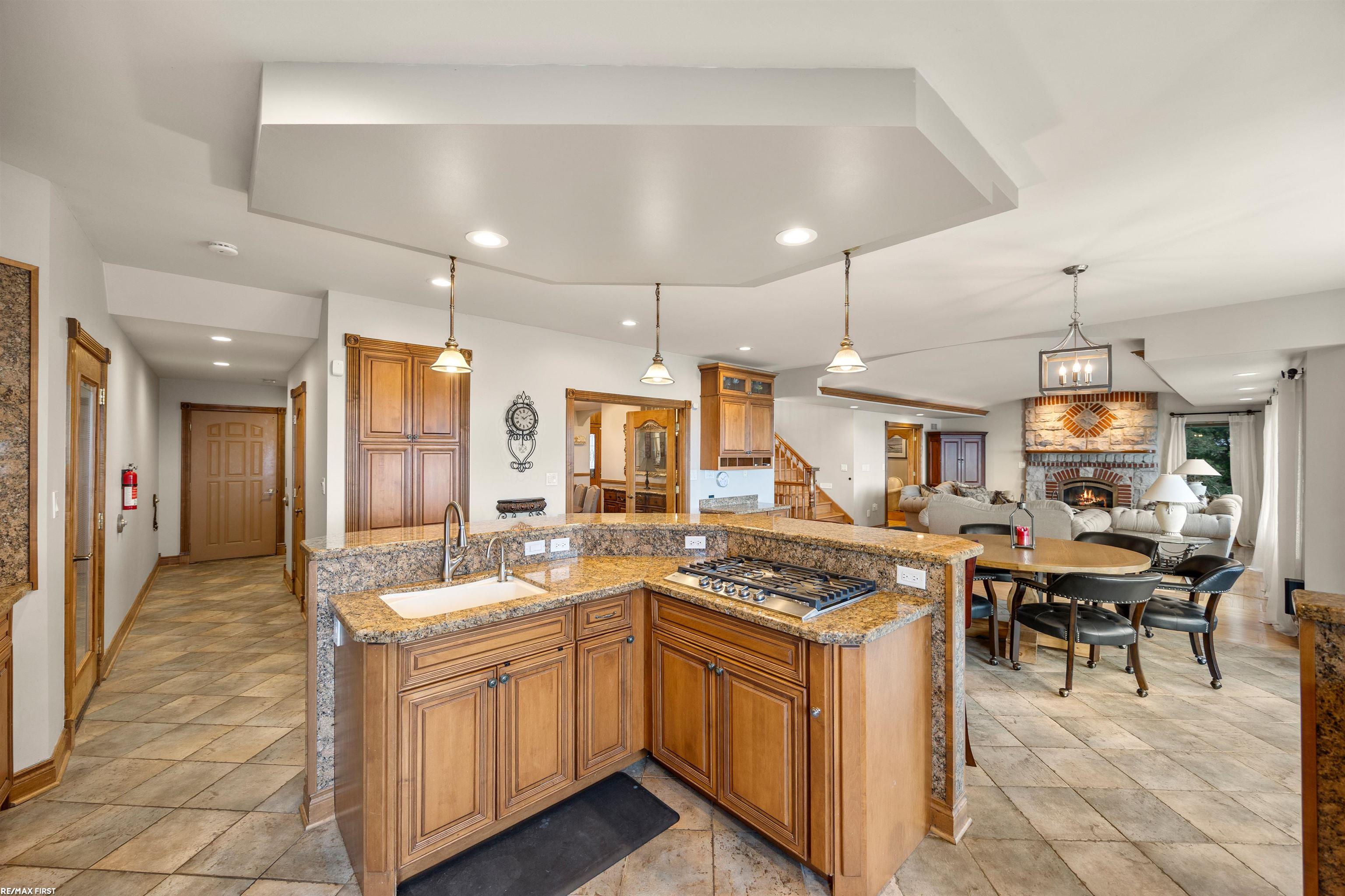 3864 Lakeshore Road, Deckerville, MI, 48427