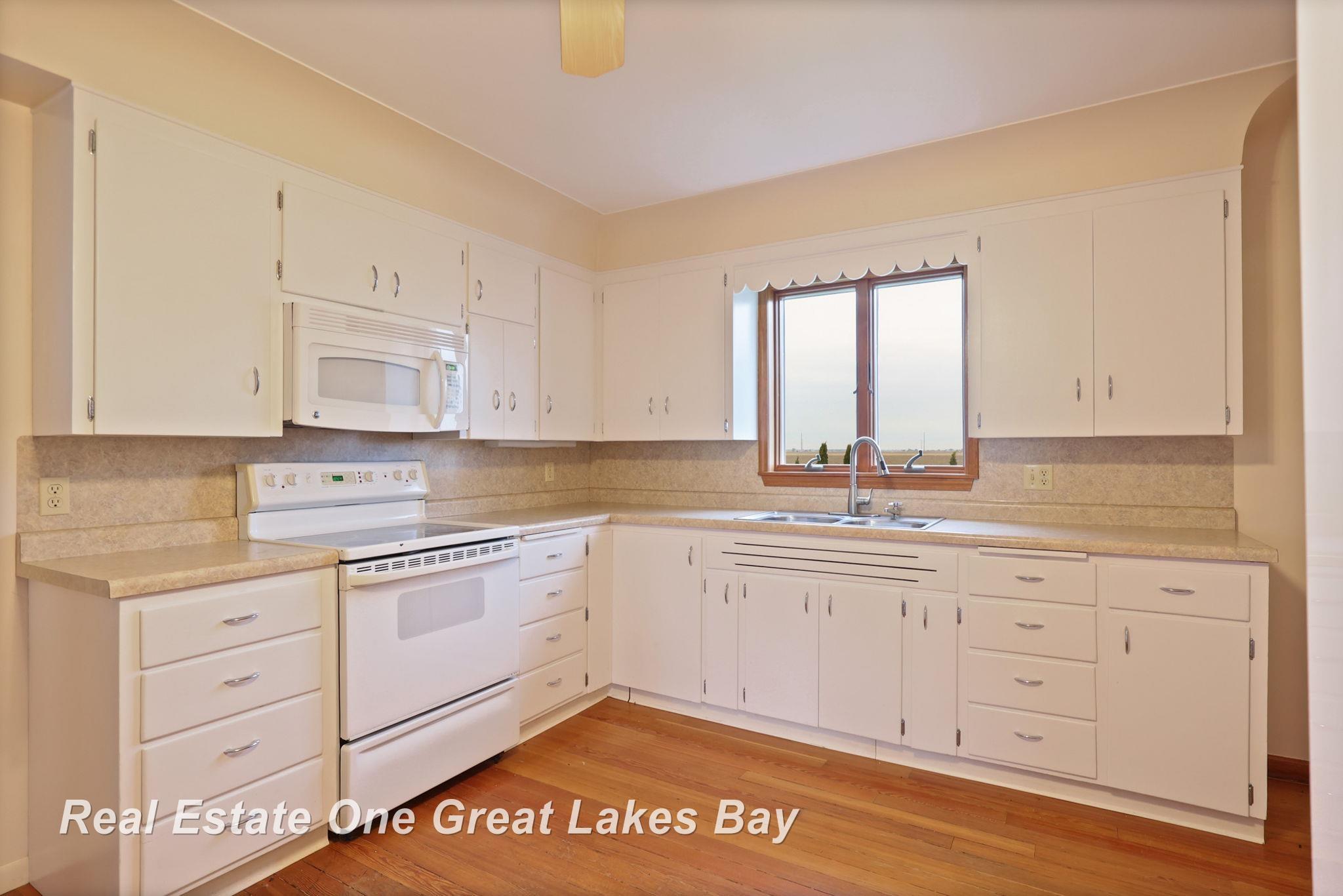 4060 Dickerson Road, Akron, MI, 48701