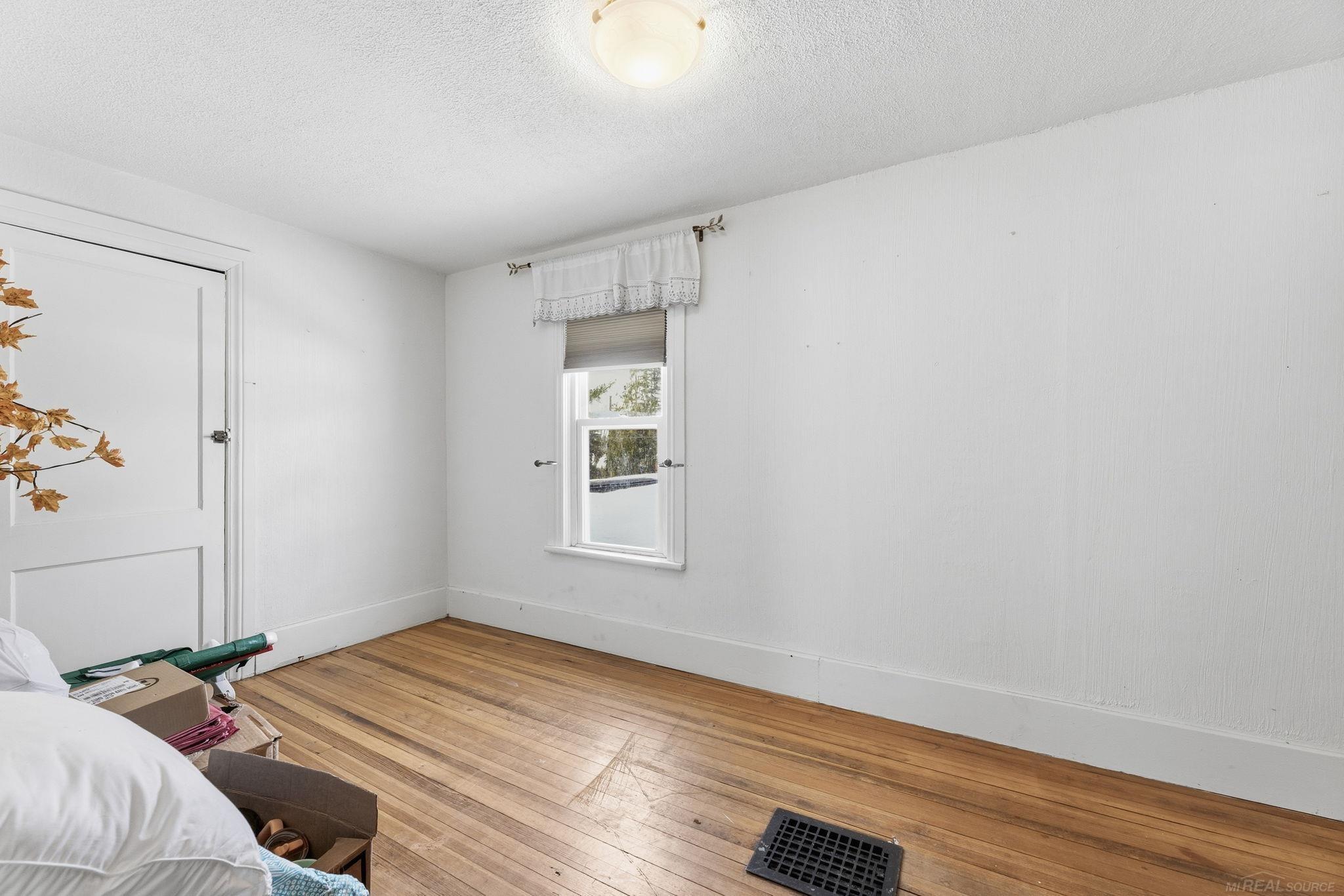 3165 10th Avenue, Port Huron, MI, 48060