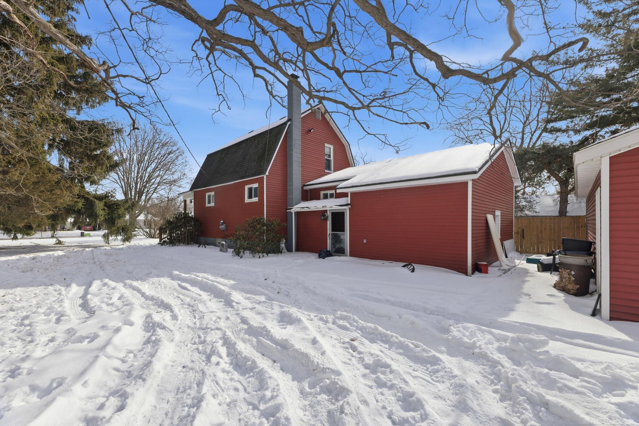 3165 10th Avenue, Port Huron, MI, 48060