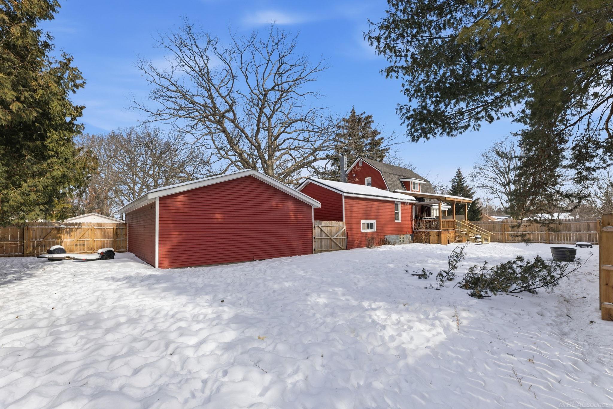 3165 10th Avenue, Port Huron, MI, 48060