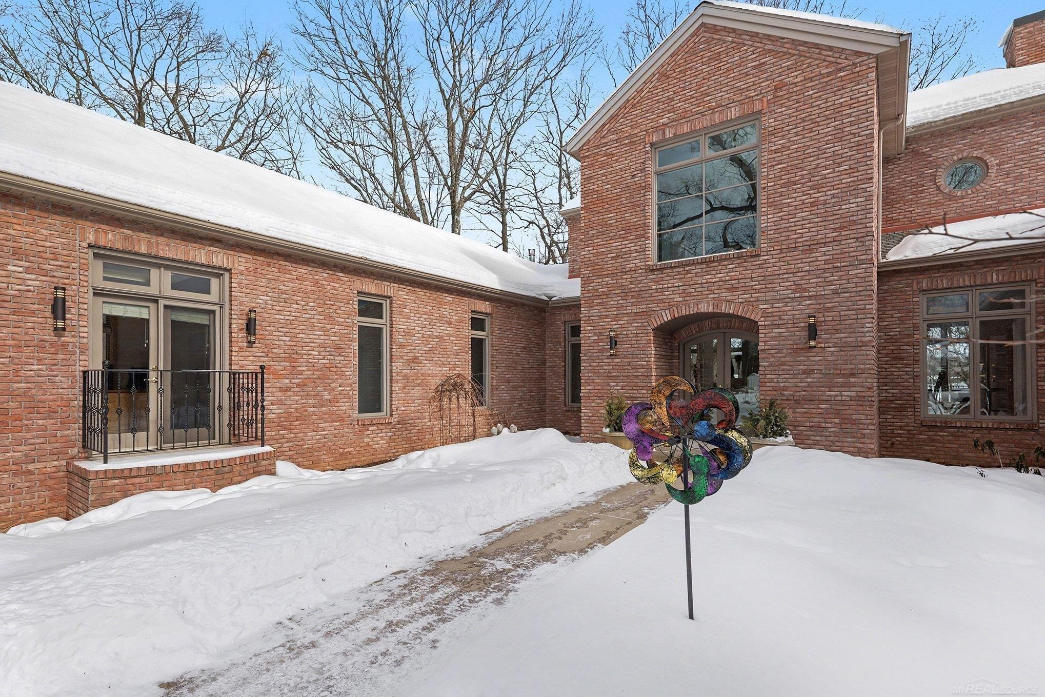 N3870 N Grand Oak Drive, Iron Mountain, MI, 49801