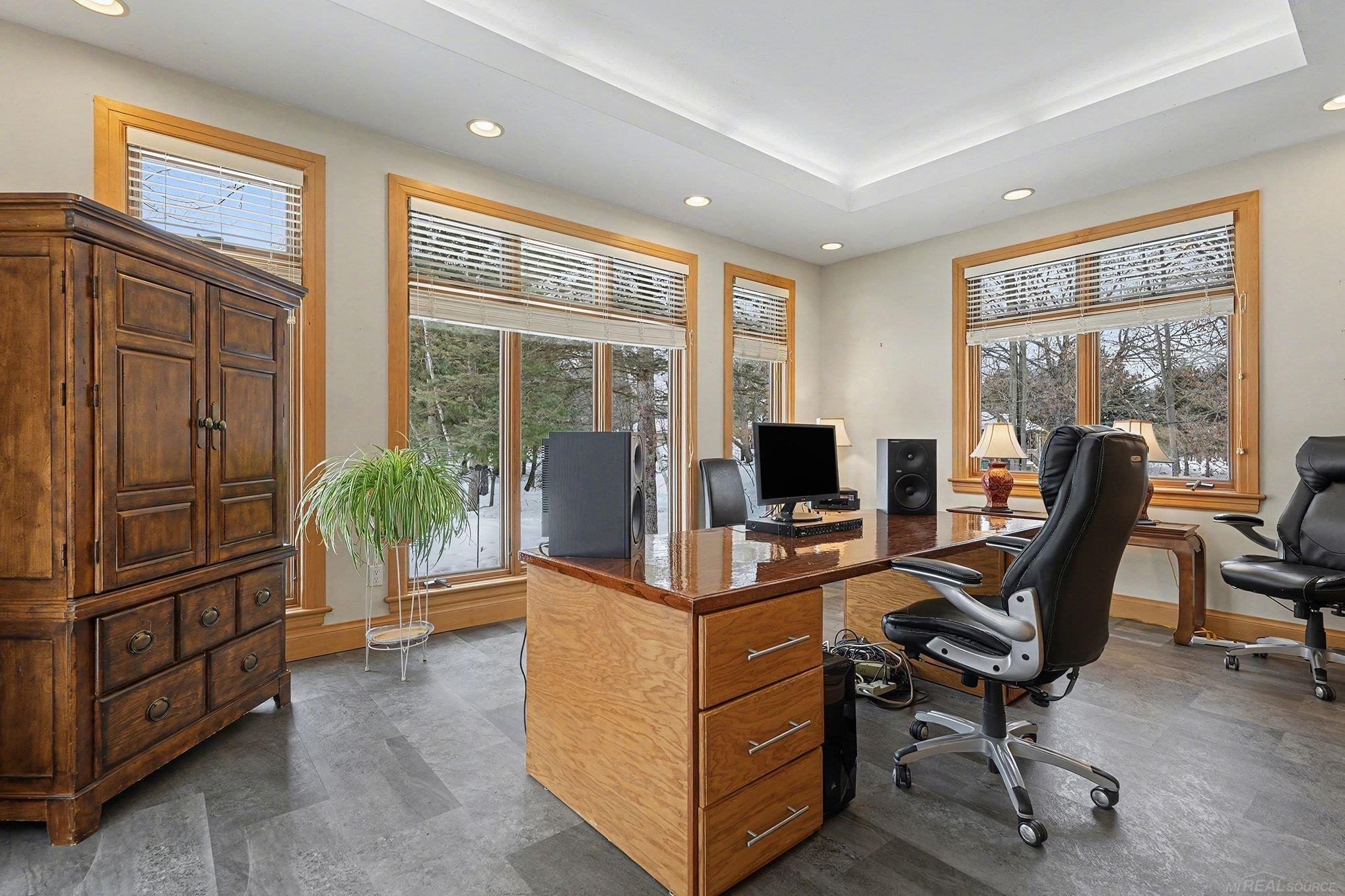 N3870 N Grand Oak Drive, Iron Mountain, MI, 49801