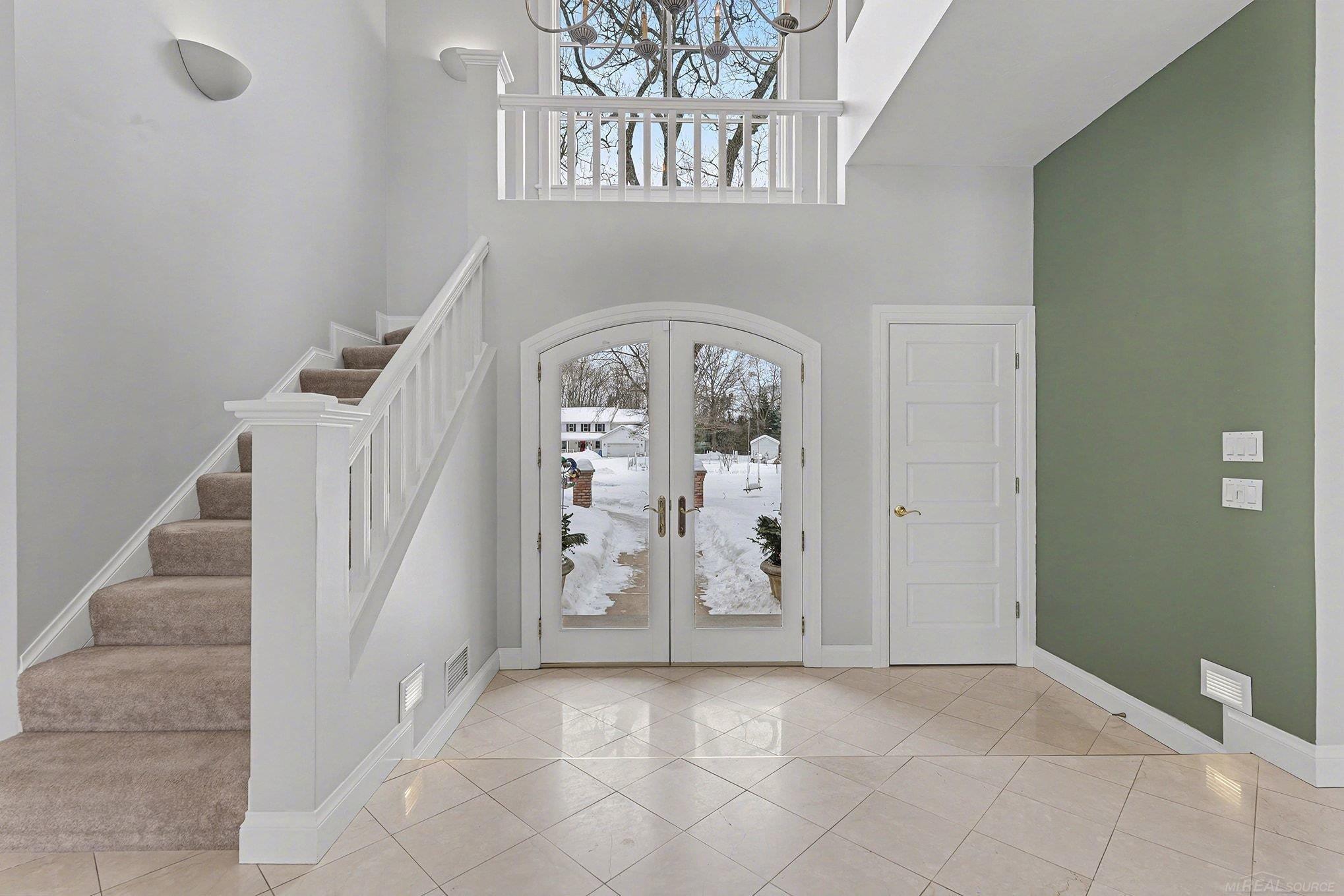 N3870 N Grand Oak Drive, Iron Mountain, MI, 49801