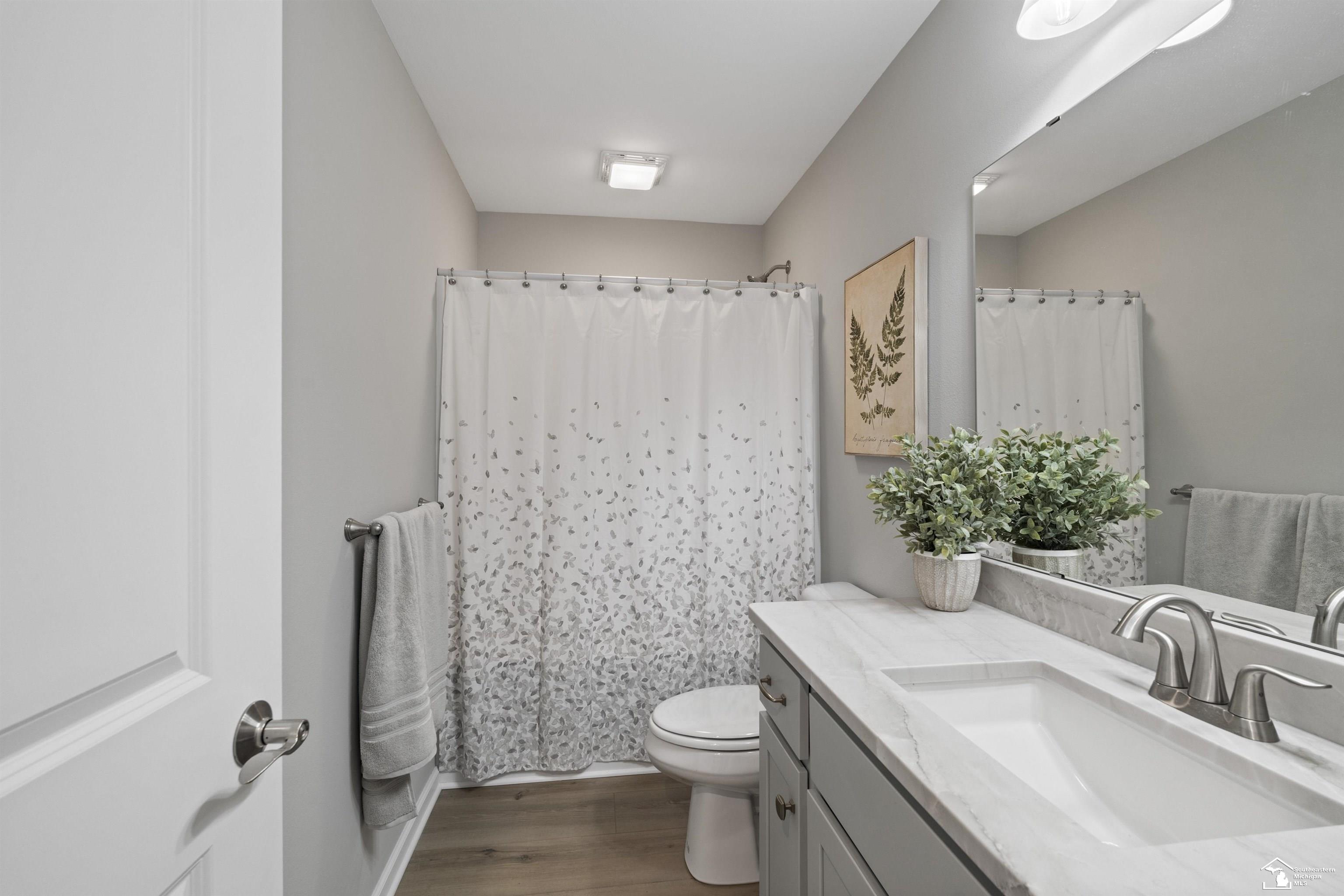 7494 Montri Drive, Temperance, MI, 48182