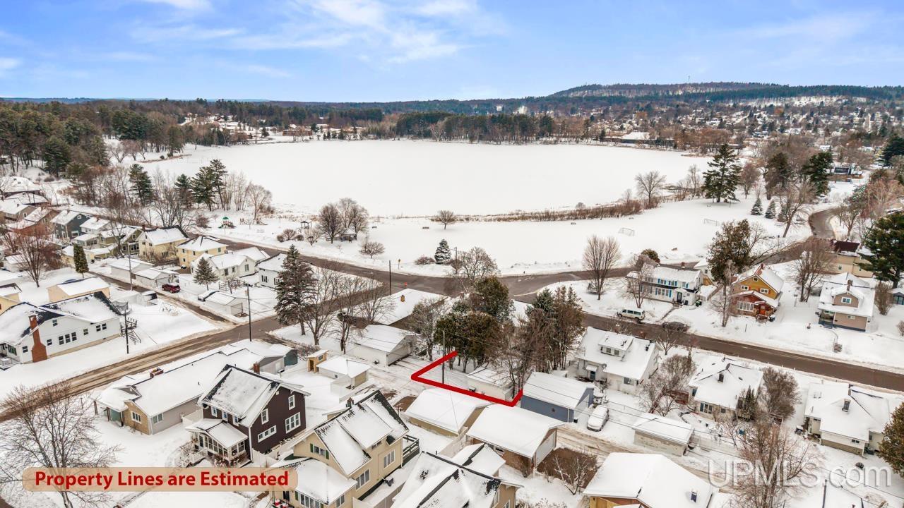 535 Detroit Avenue, Iron Mountain, MI, 49801