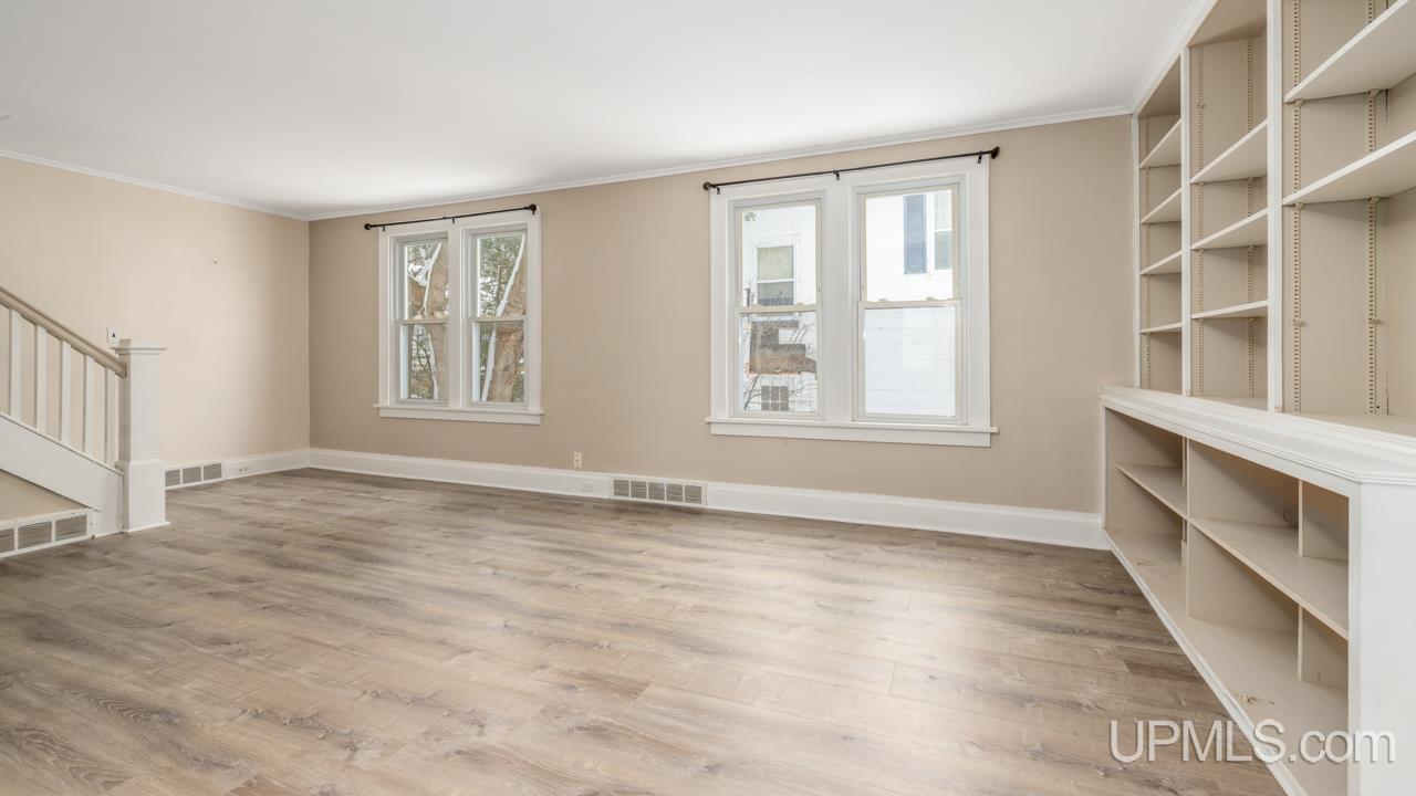 535 Detroit Avenue, Iron Mountain, MI, 49801