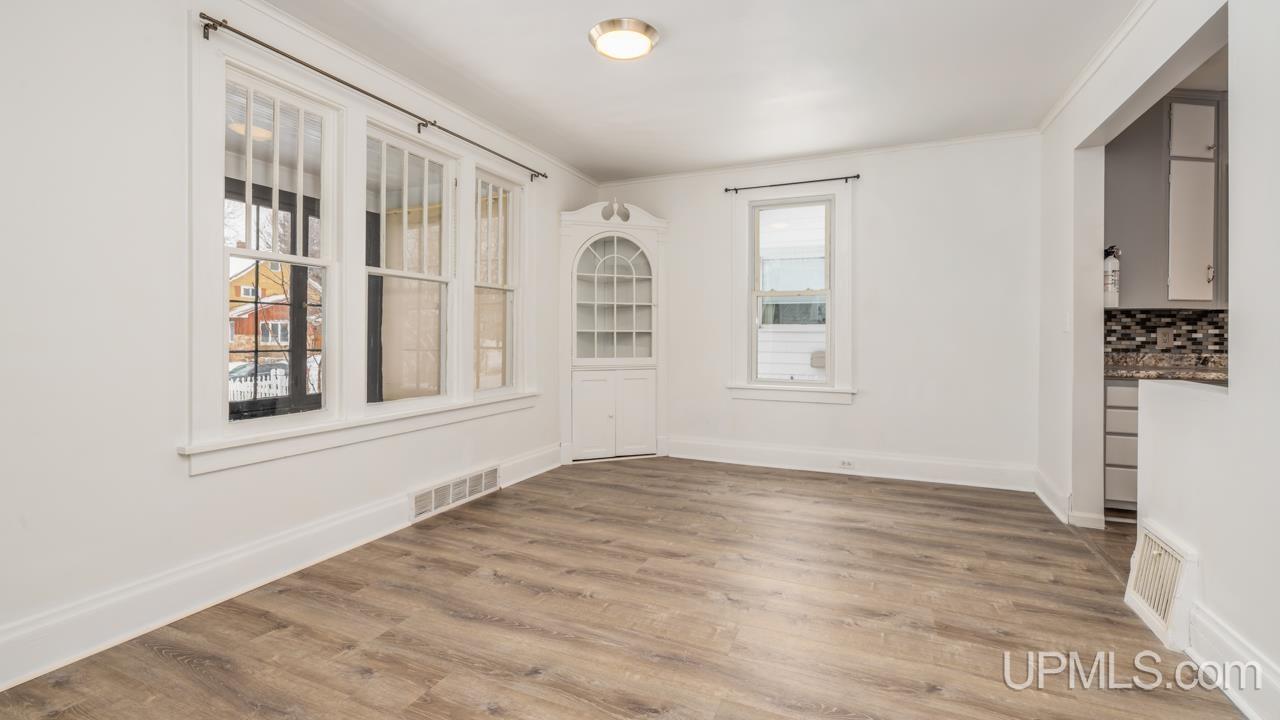 535 Detroit Avenue, Iron Mountain, MI, 49801