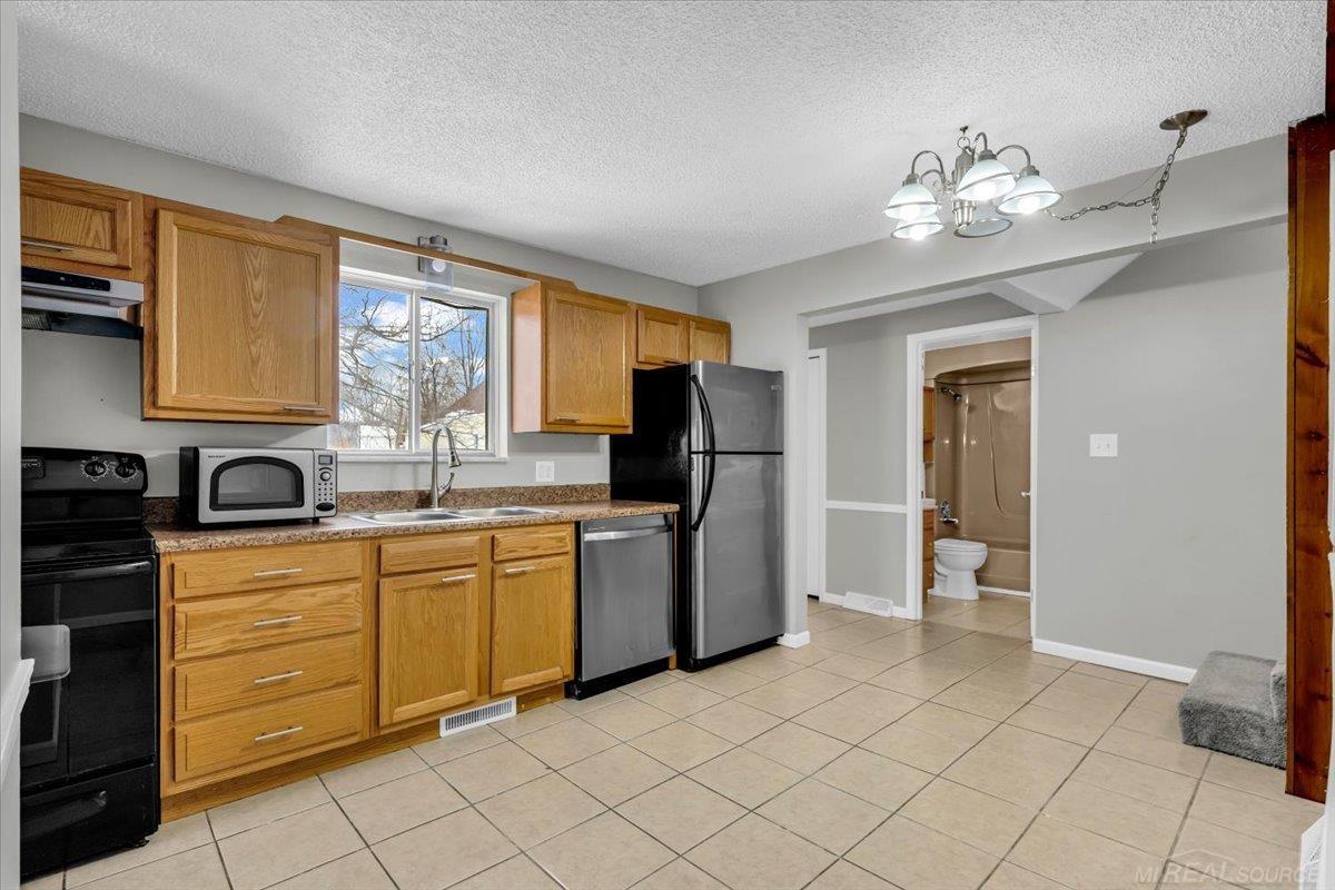 412 Orchard Street, Saint Clair, MI, 48079