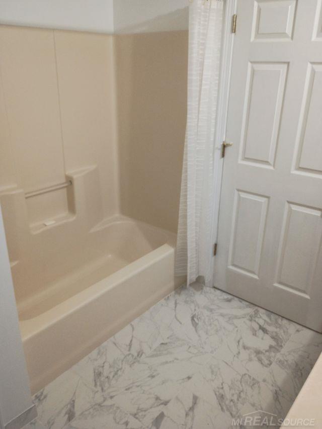 5688 Galbraith Line Road, Croswell, MI, 48422