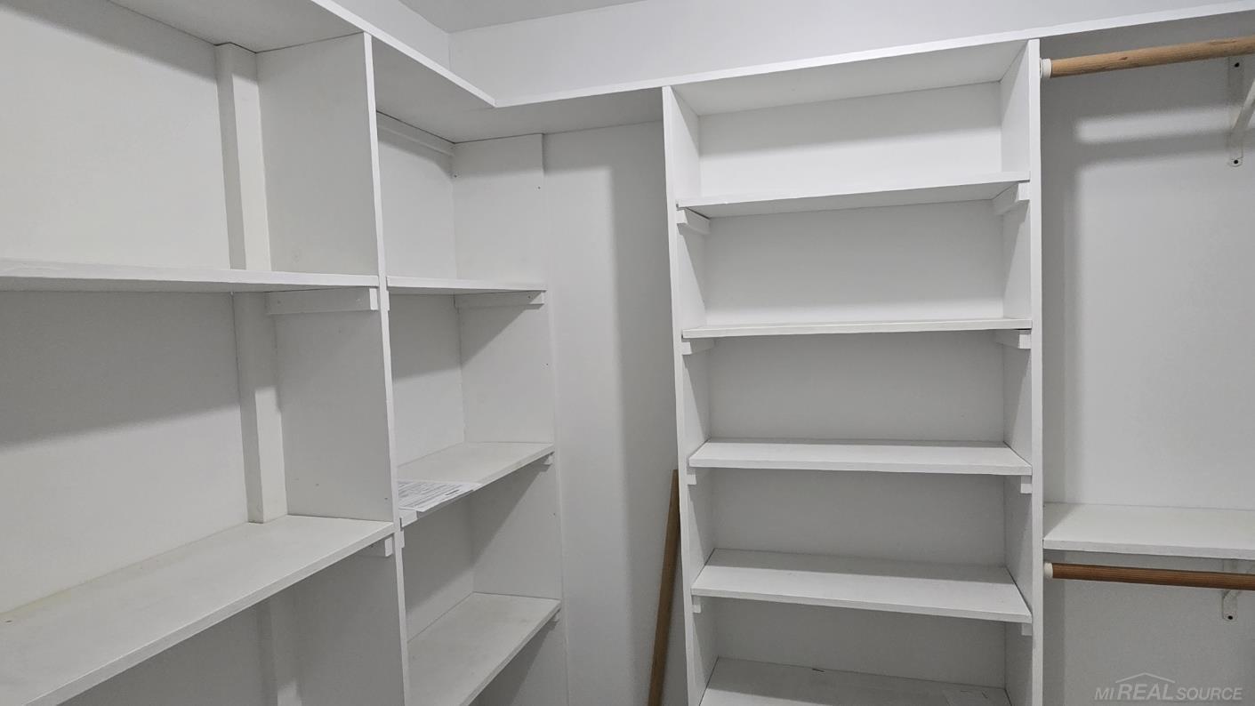 5688 Galbraith Line Road, Croswell, MI, 48422