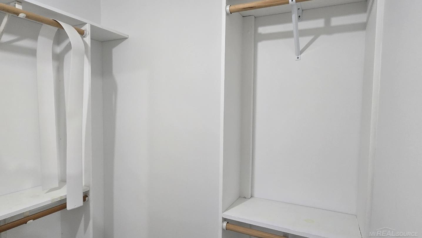 5688 Galbraith Line Road, Croswell, MI, 48422