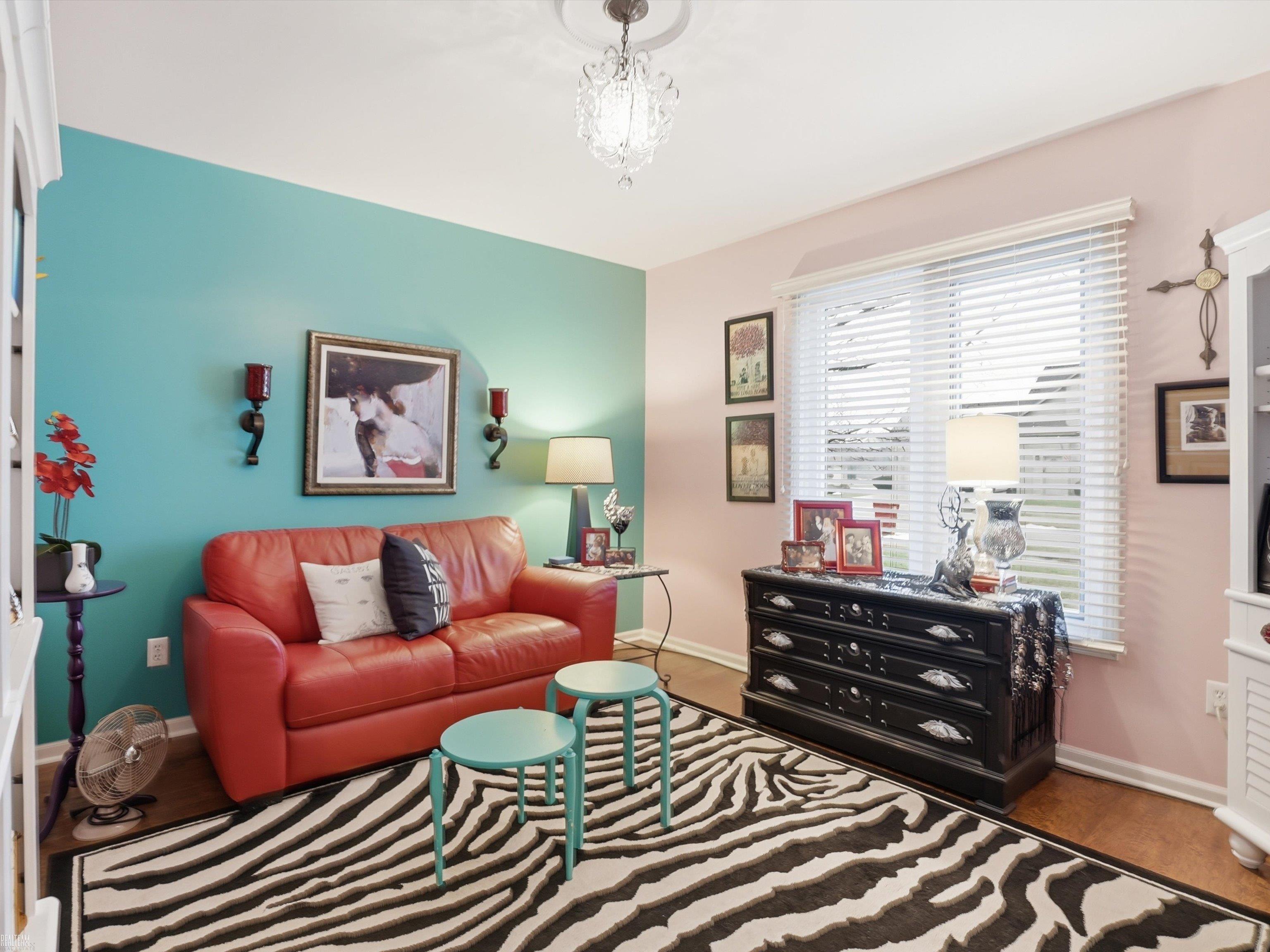 Macomb Twp, MI, 48042