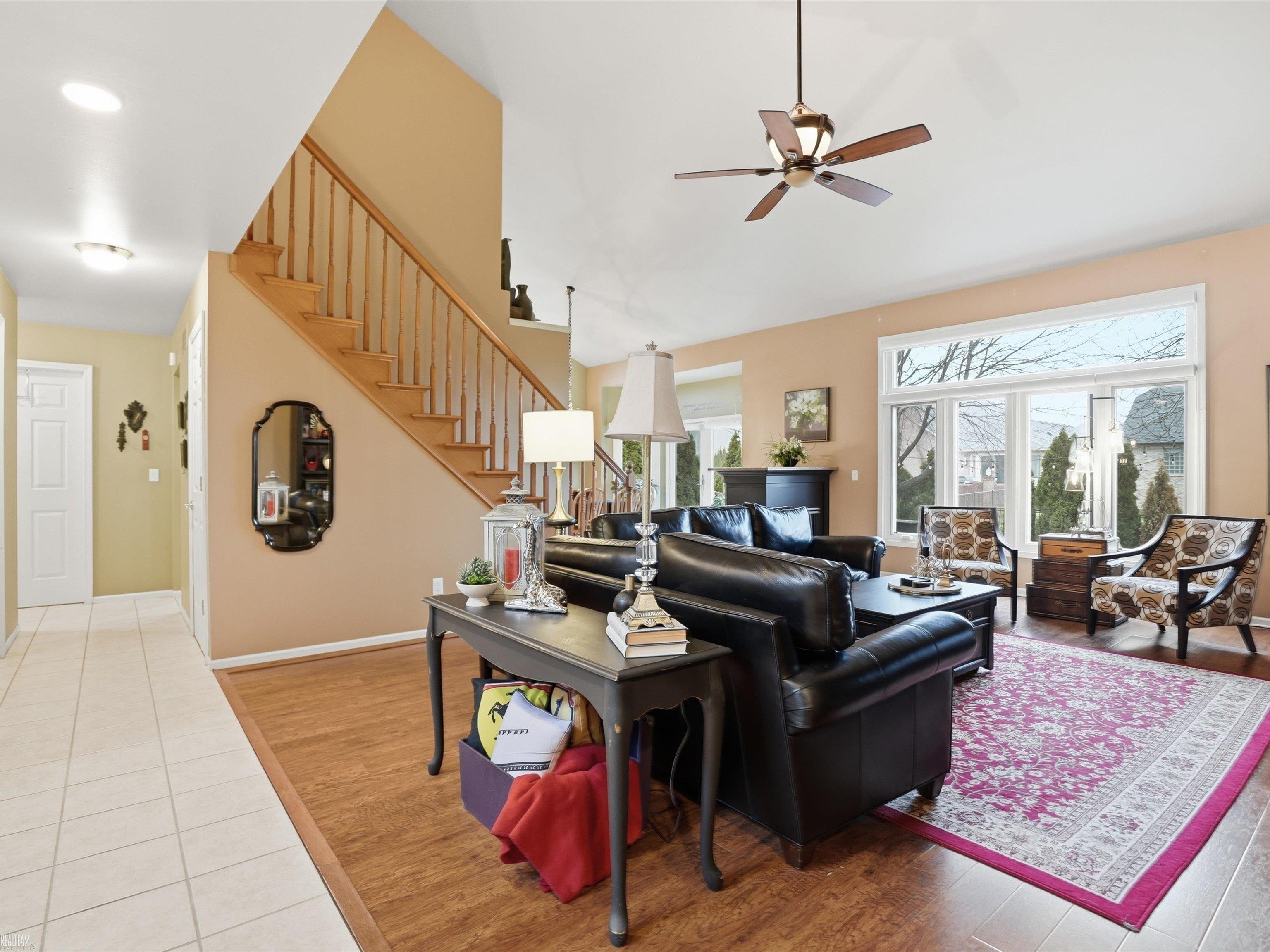 Macomb Twp, MI, 48042