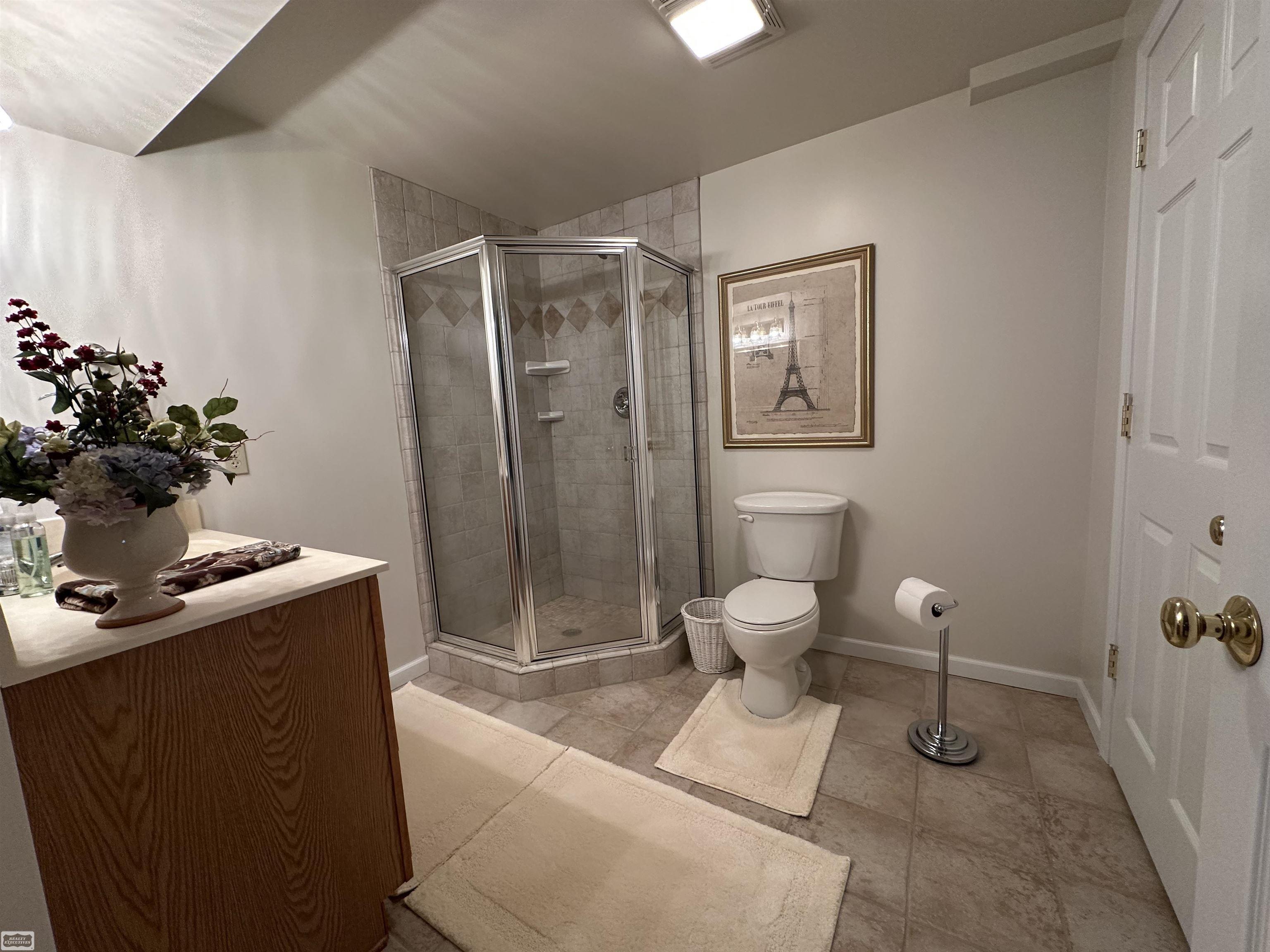 Shelby Twp, MI, 48316