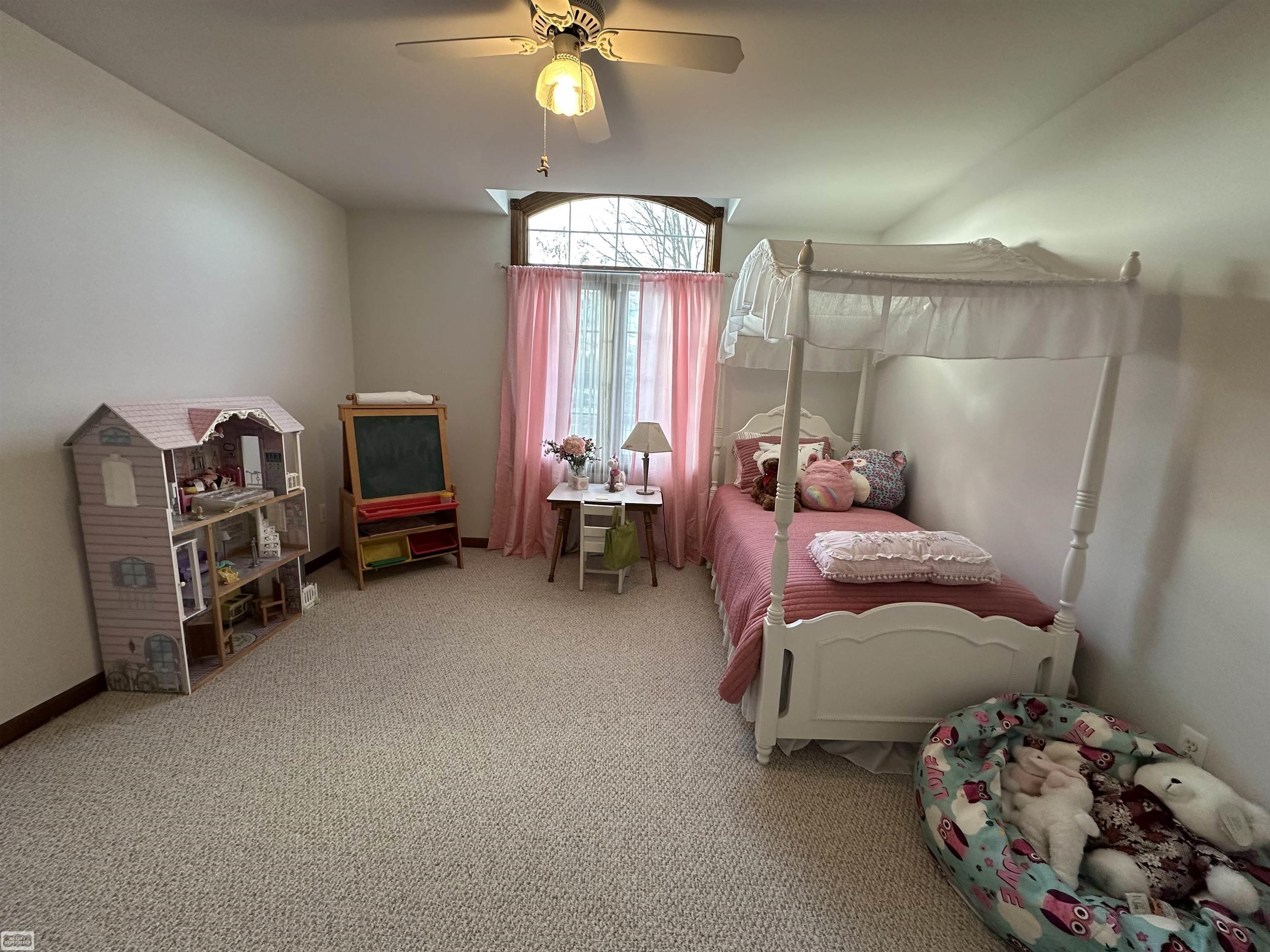 Shelby Twp, MI, 48316