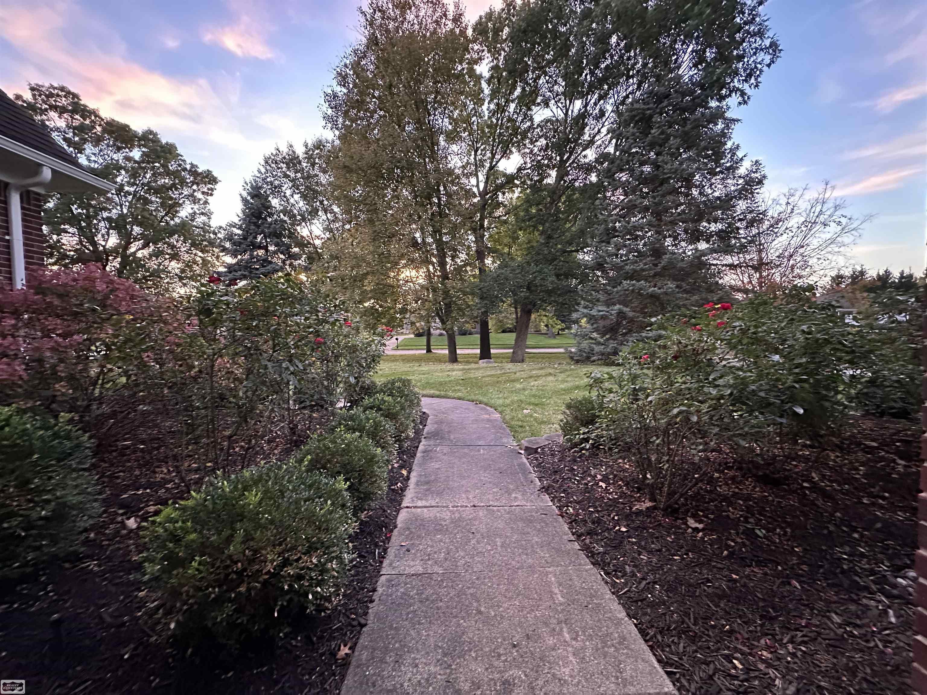 Shelby Twp, MI, 48316